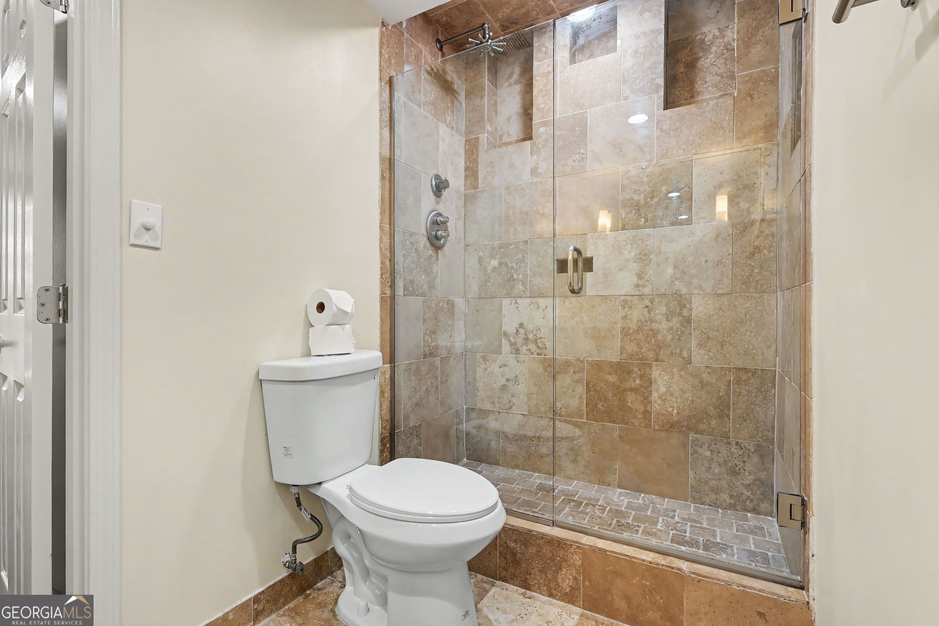 145 15th Street Ne # 208 Property Photo 28