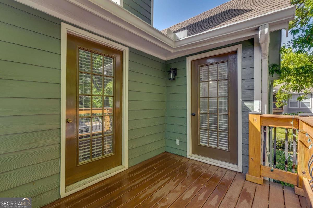 204 Berkeley Woods Drive Property Photo 28