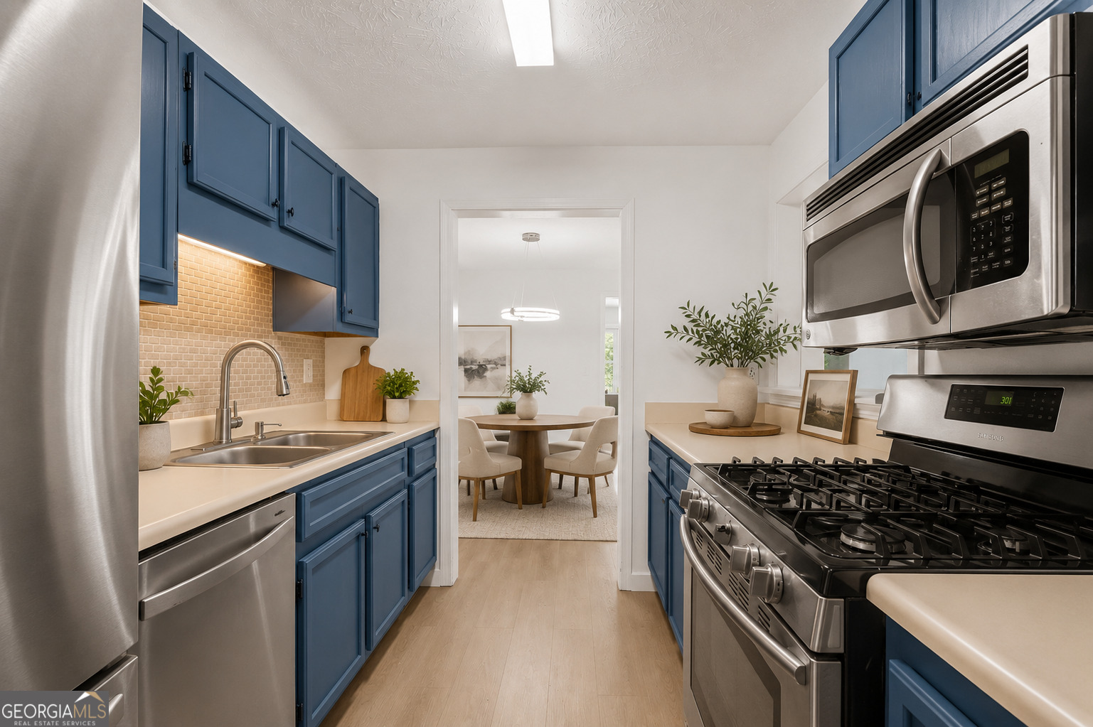 204 Berkeley Woods Drive Property Photo 37