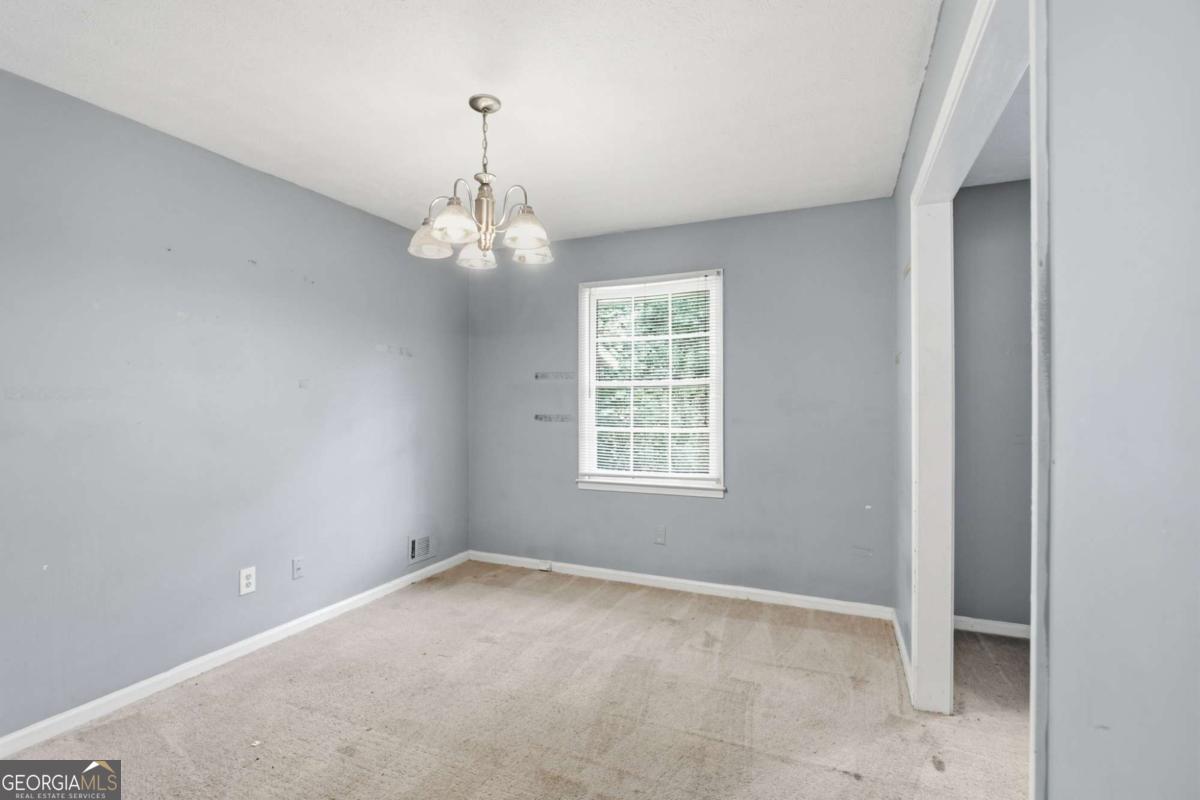 1614 Devon Court Property Photo 15