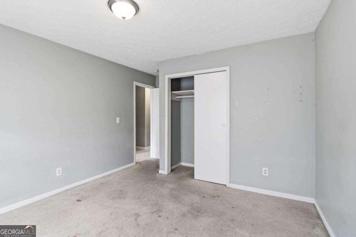1614 Devon Court Property Photo 19