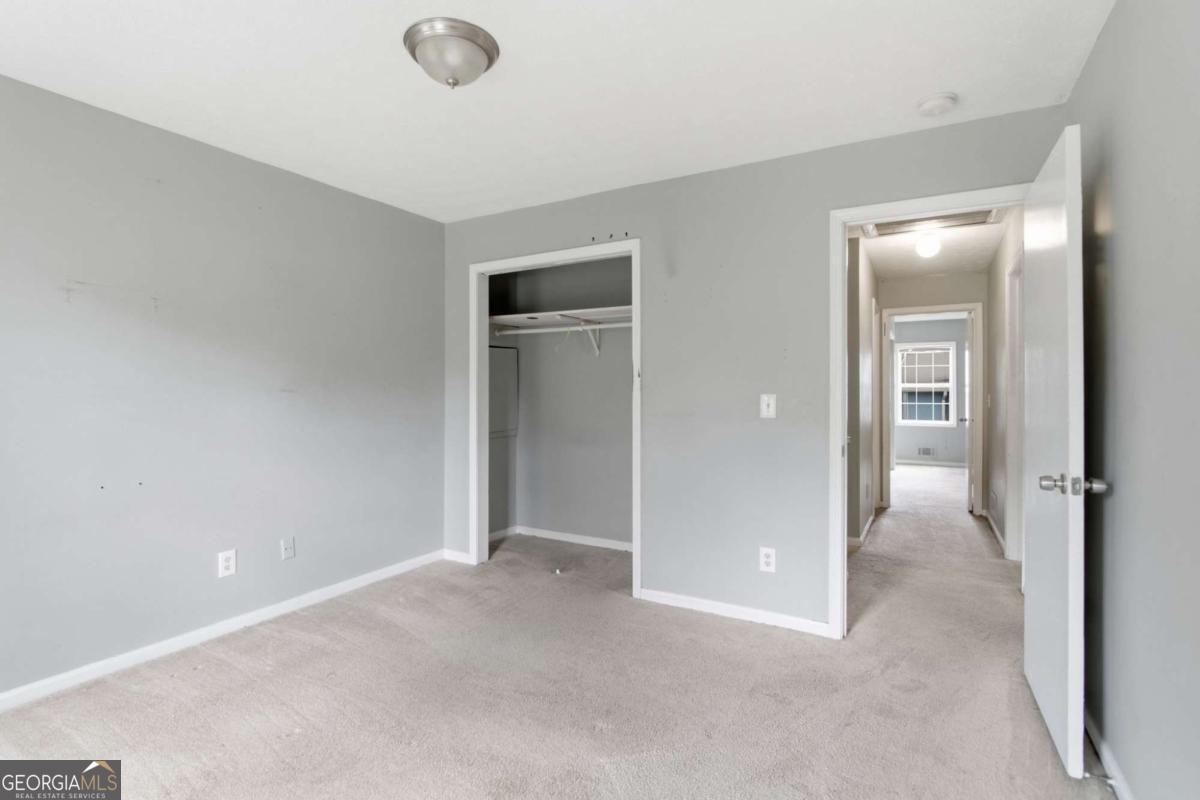 1614 Devon Court Property Photo 21