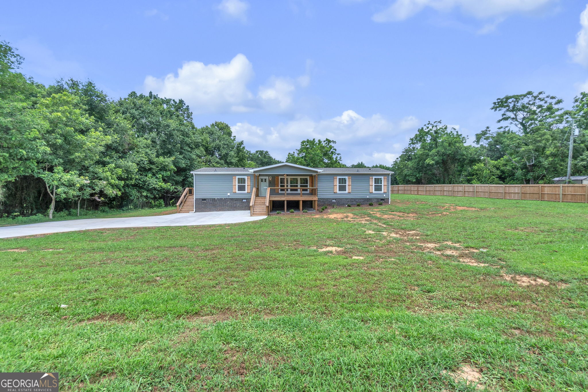 108 Old River Road Property Photo 1