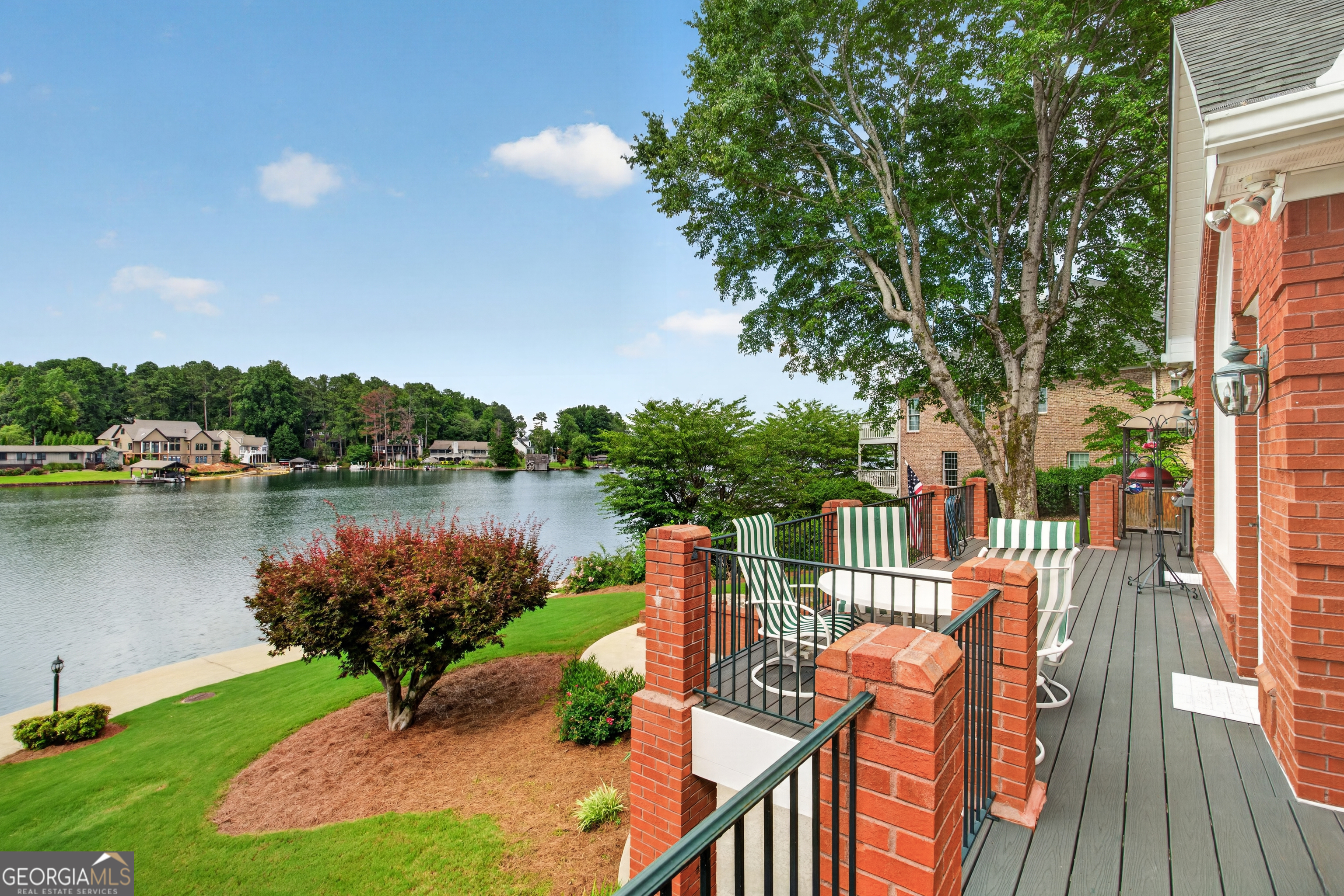 2381 Lee Place Property Photo 29