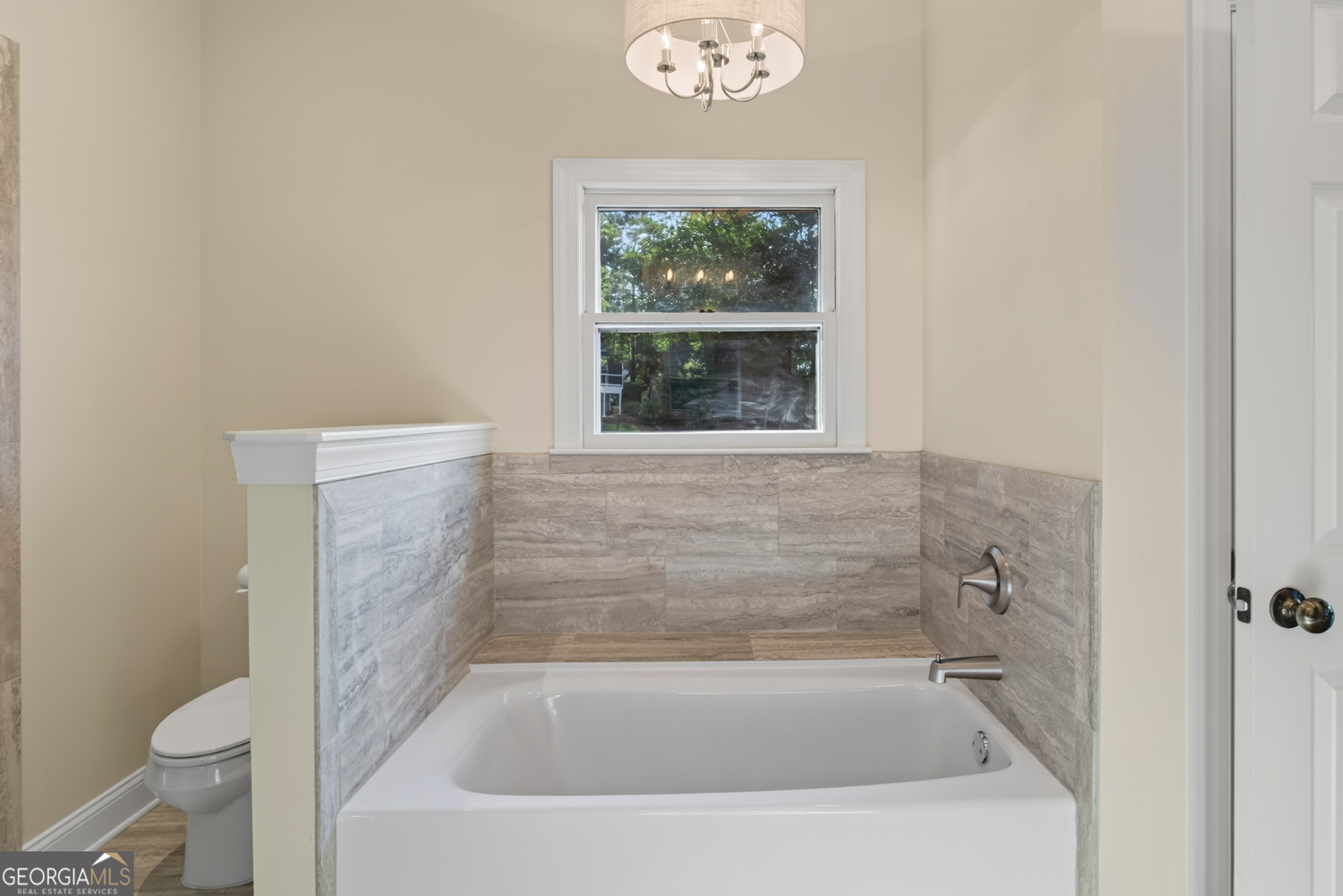 2381 Lee Place Property Photo 52