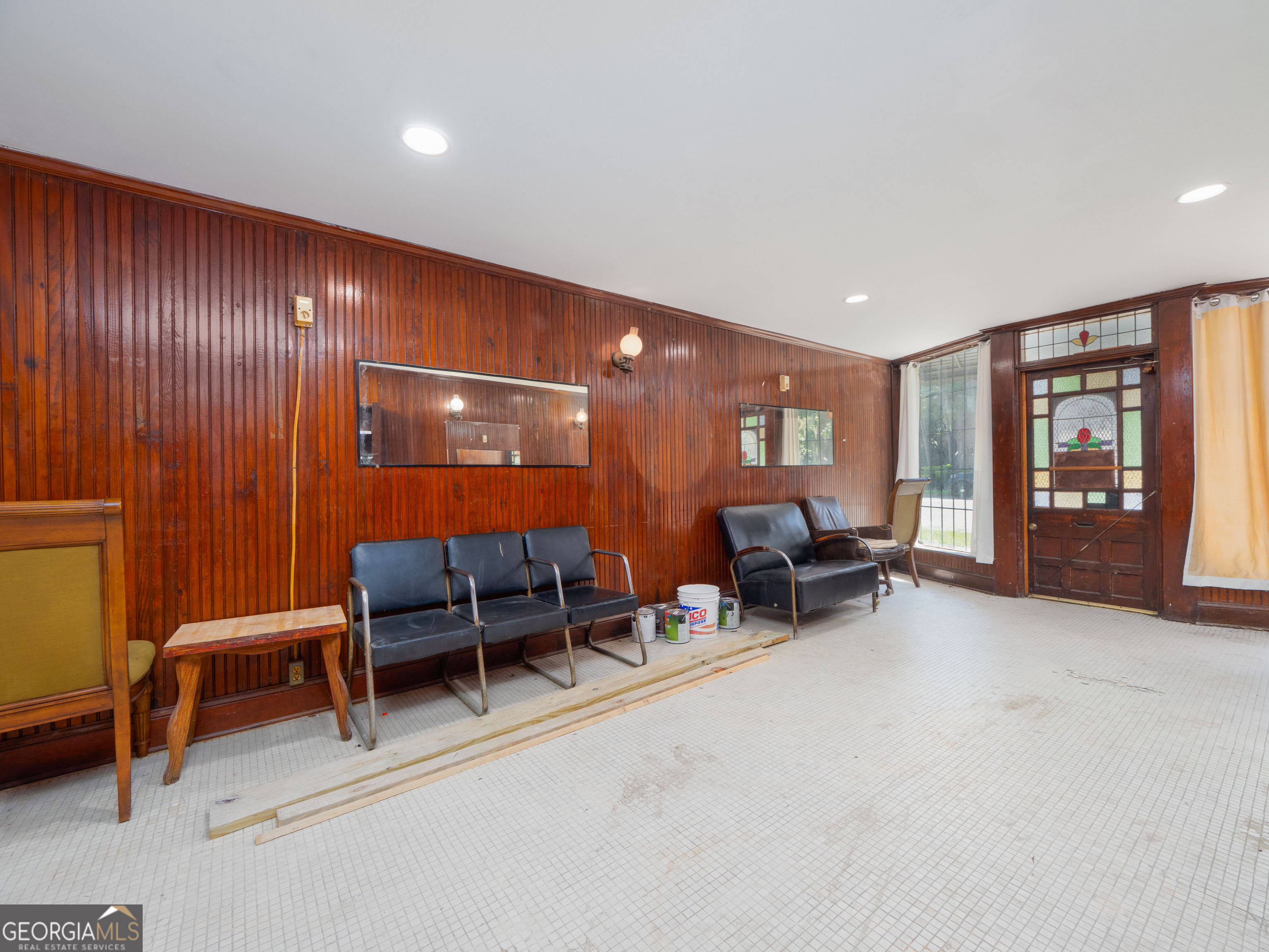 1425 Union Street Property Photo 13
