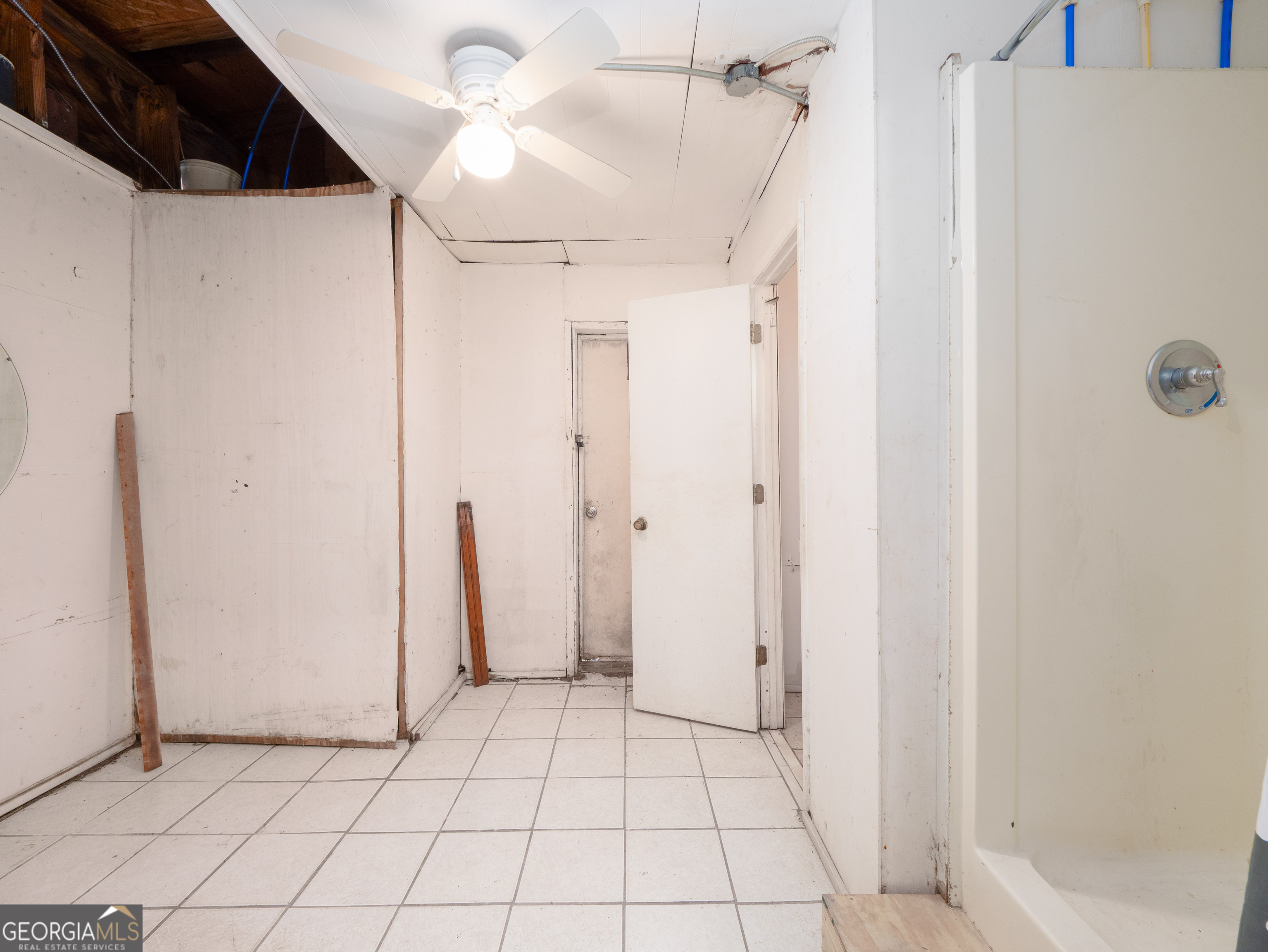 1425 Union Street Property Photo 24