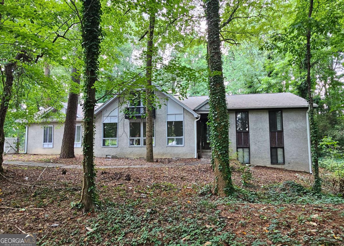 3000 Collier Drive Nw Property Photo 1