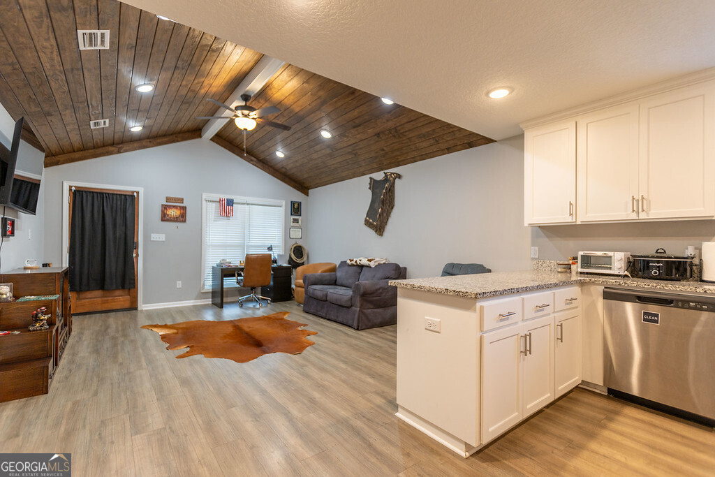 1803 Northside Drive Property Photo 15