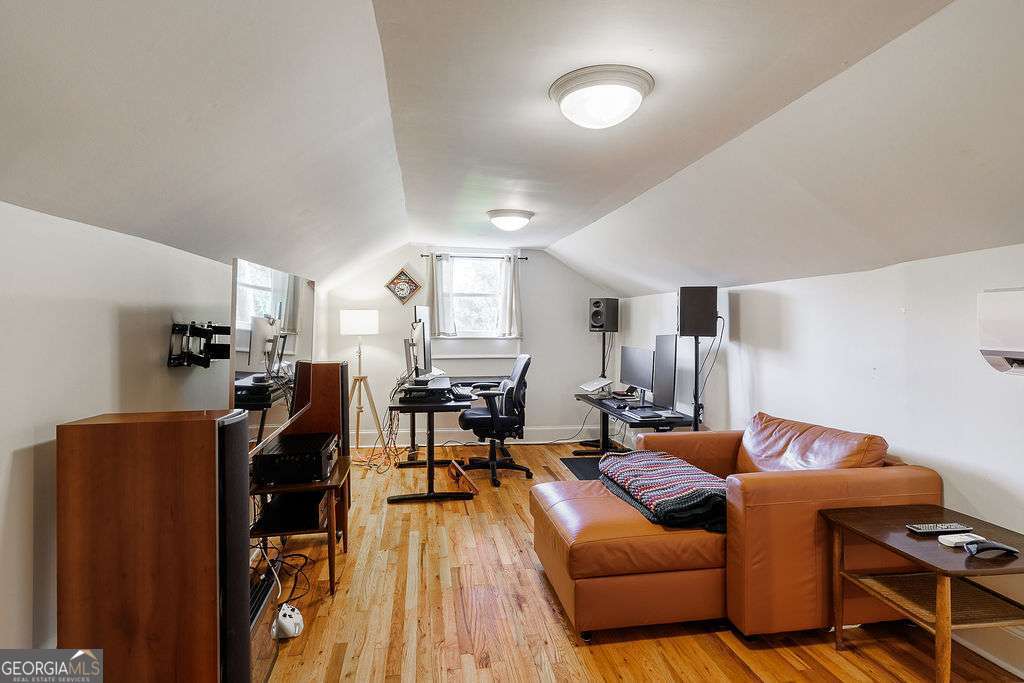 1686 S Milledge Avenue Property Photo 17