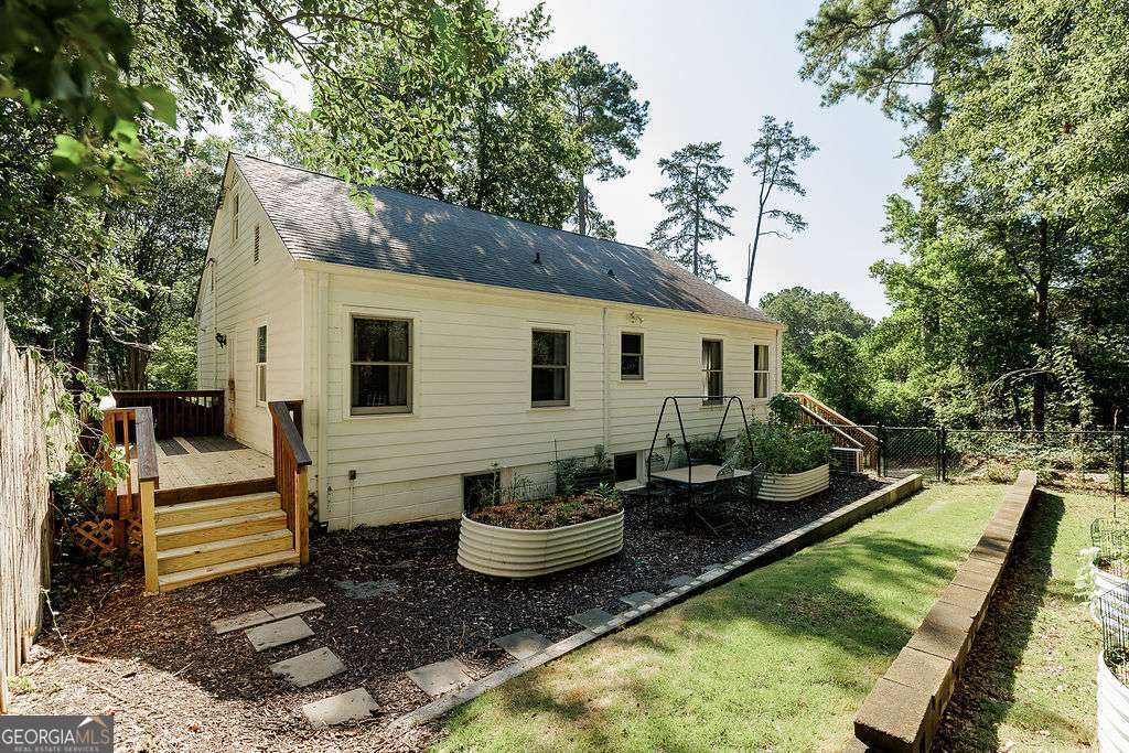 1686 S Milledge Avenue Property Photo 33