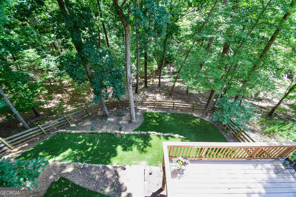 173 Indian Oak Drive Property Photo 2