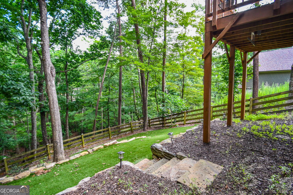 173 Indian Oak Drive Property Photo 6