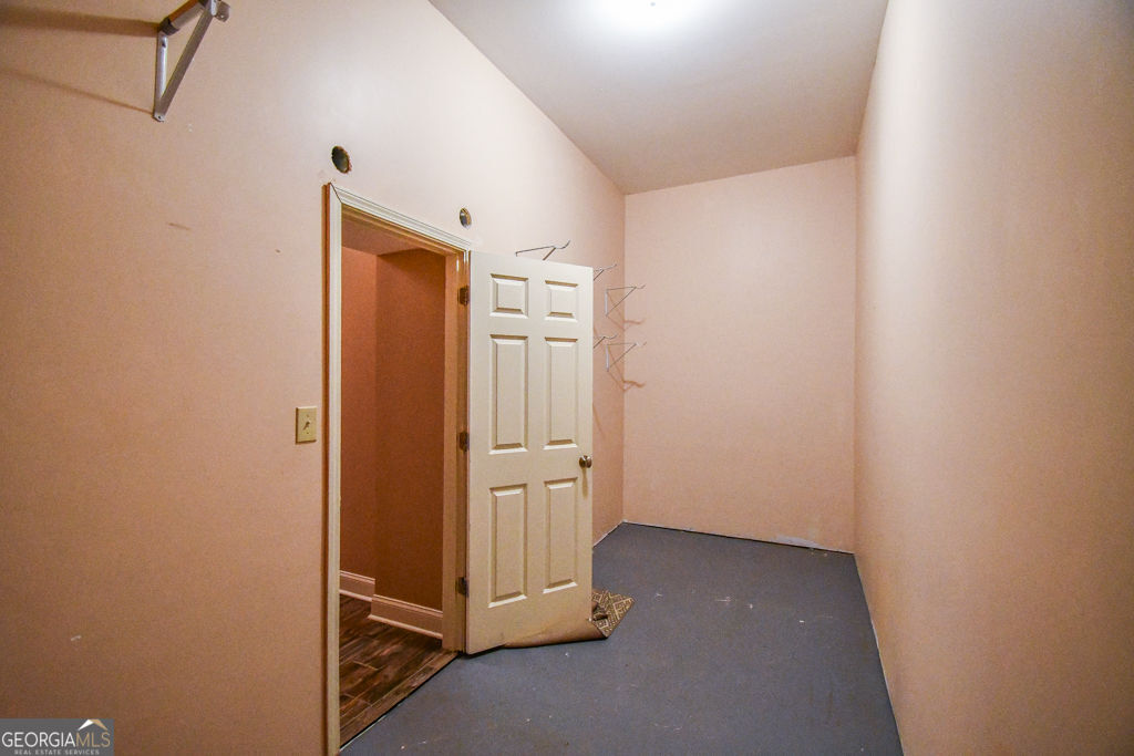 173 Indian Oak Drive Property Photo 10