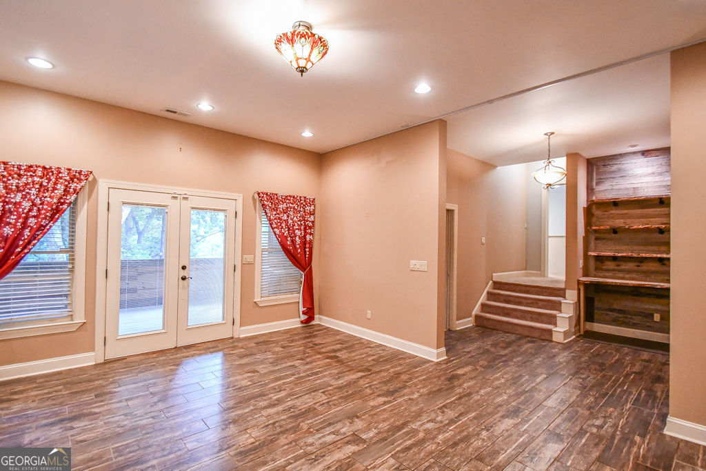 173 Indian Oak Drive Property Photo 11