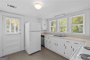 76 Mill Street Property Photo 15