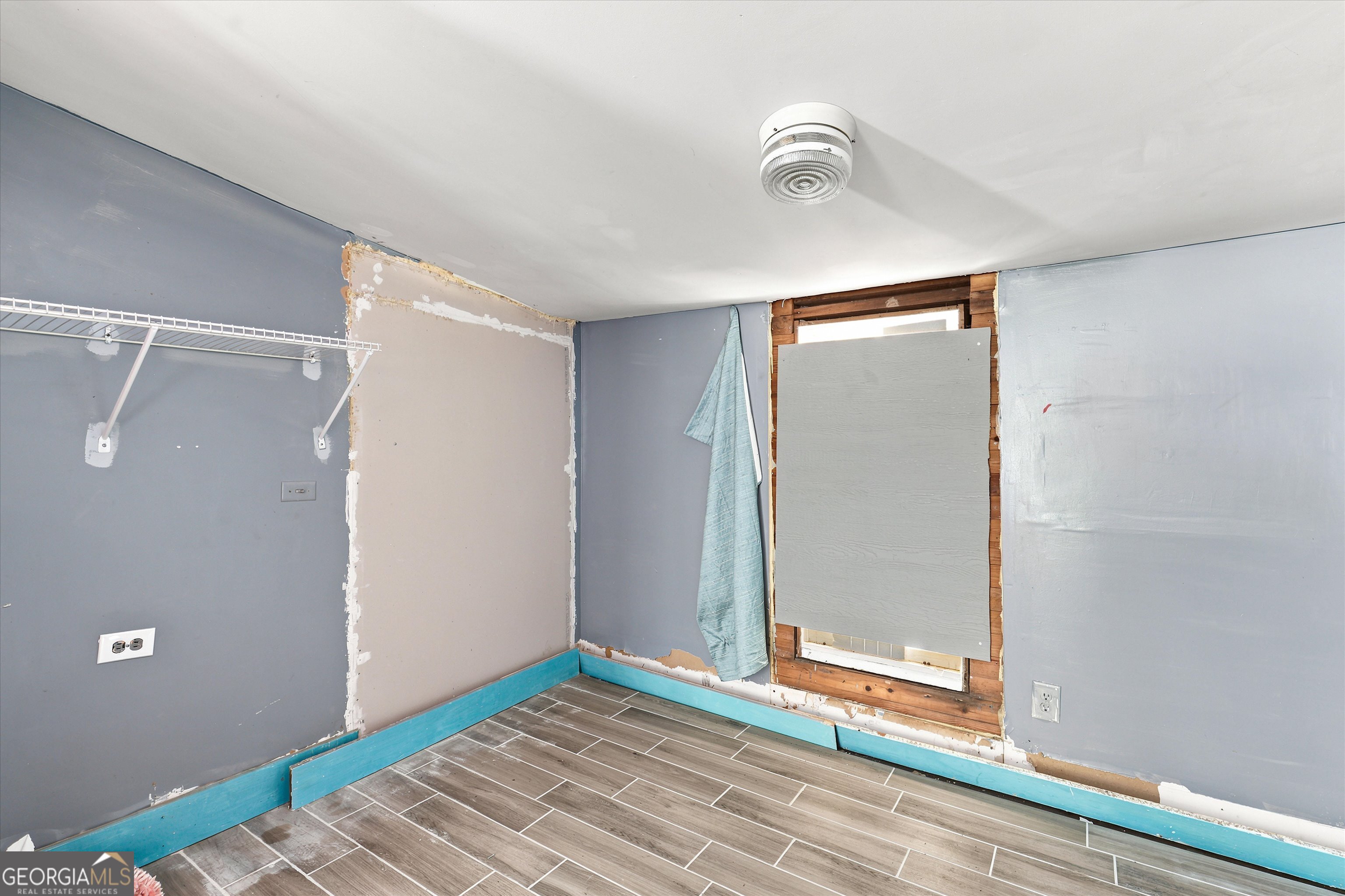 110 Houston Street Property Photo 11