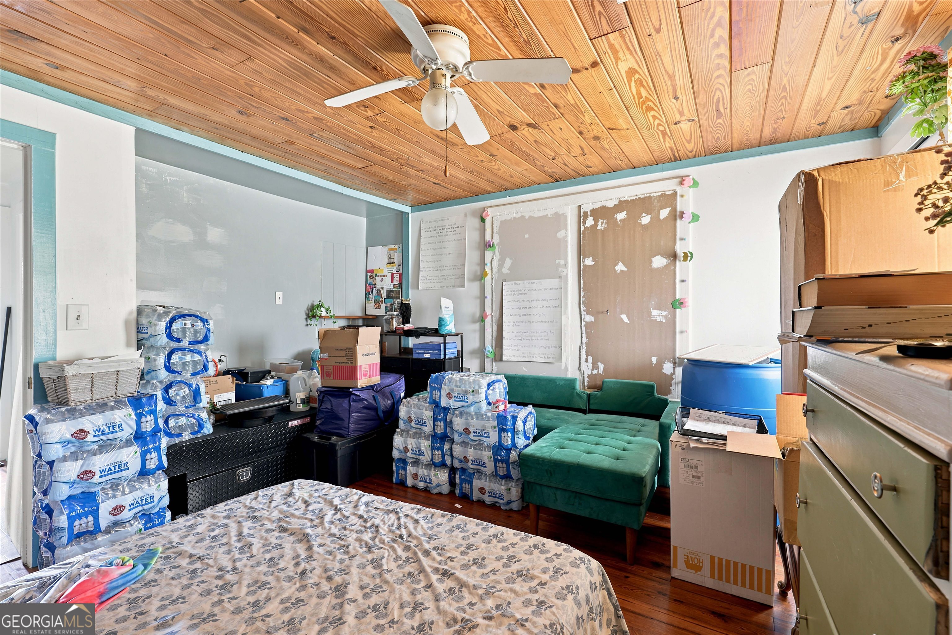 110 Houston Street Property Photo 21
