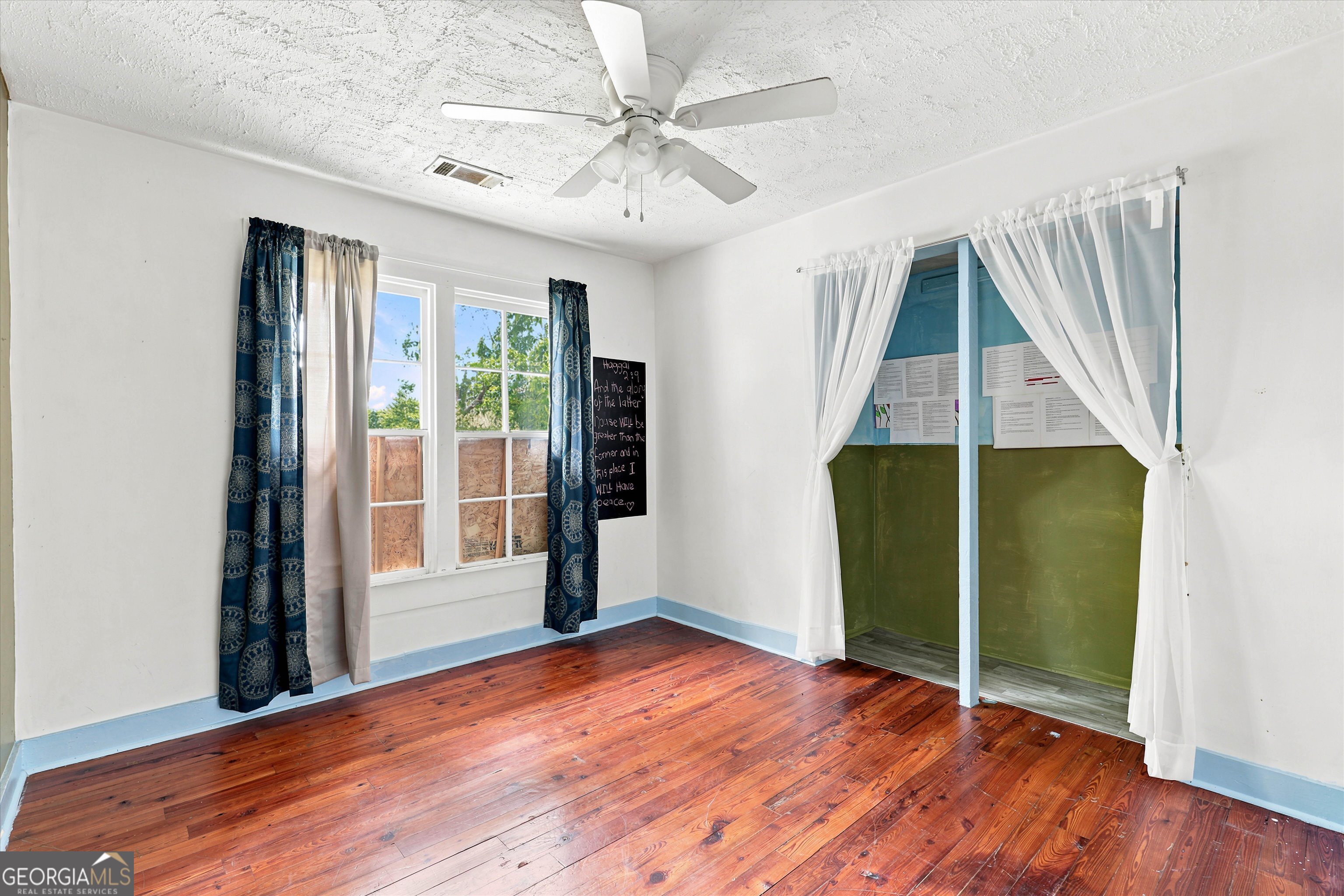 110 Houston Street Property Photo 22