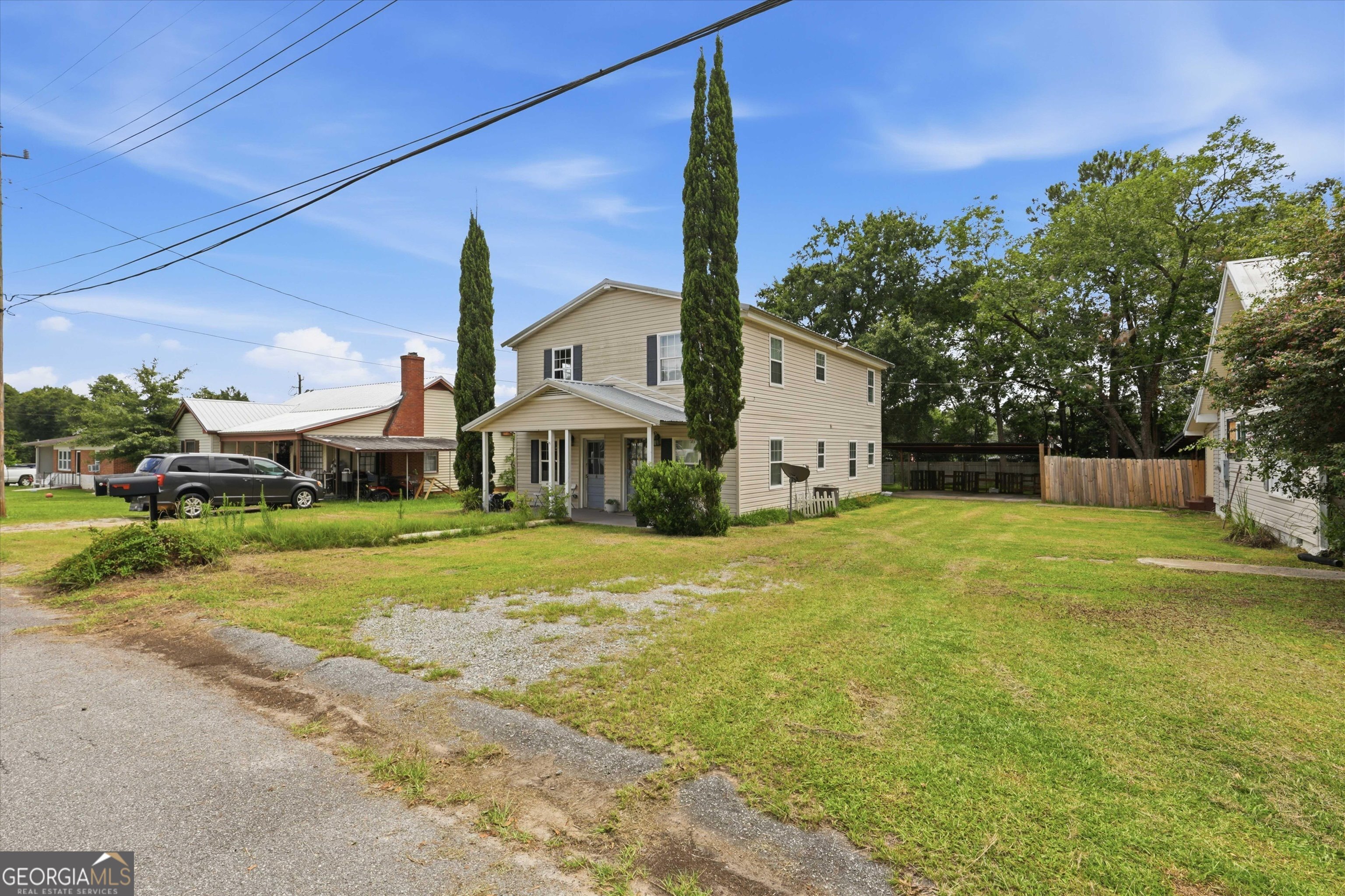110 Houston Street Property Photo 31