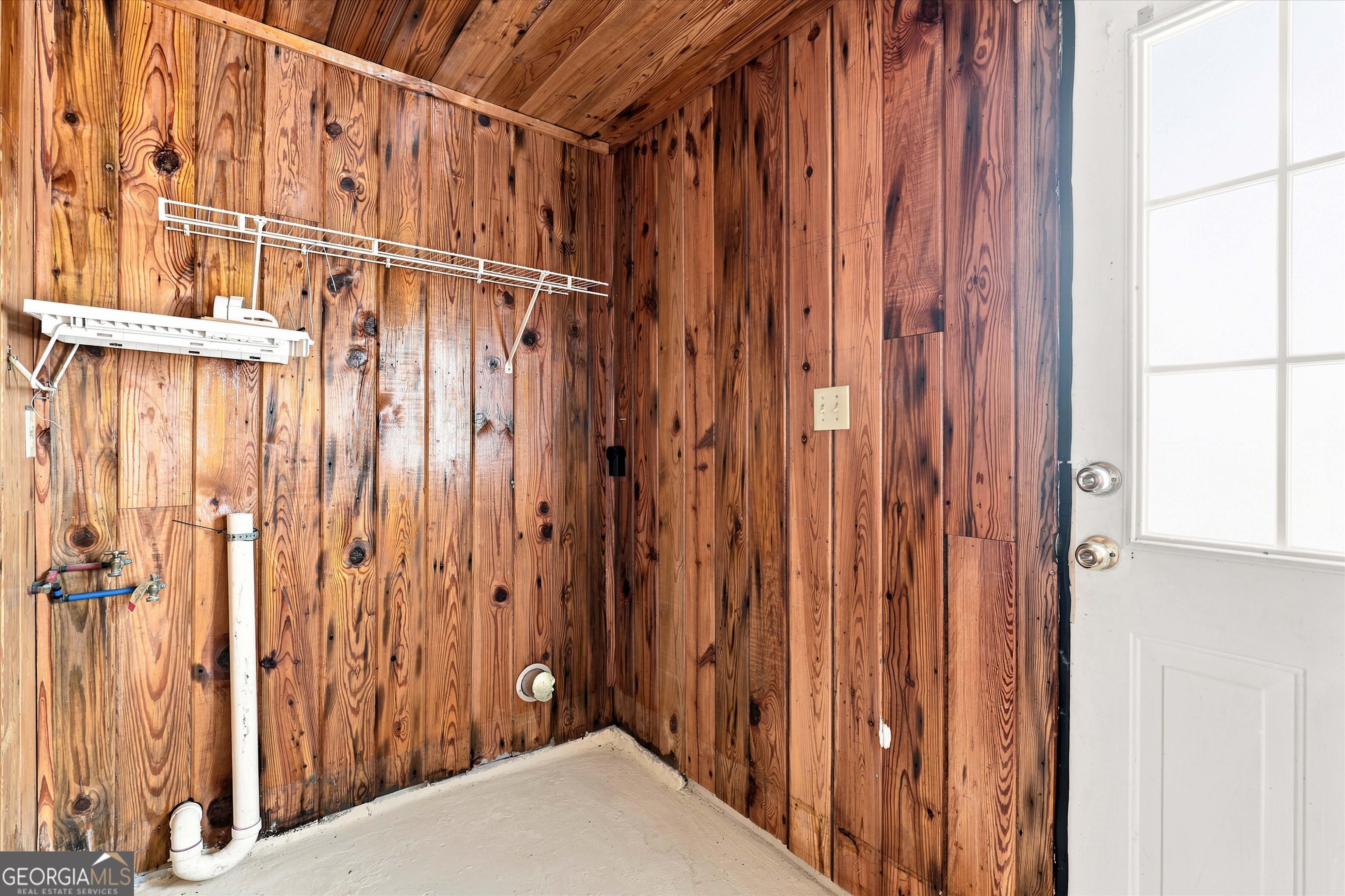 110 Houston Street Property Photo 44
