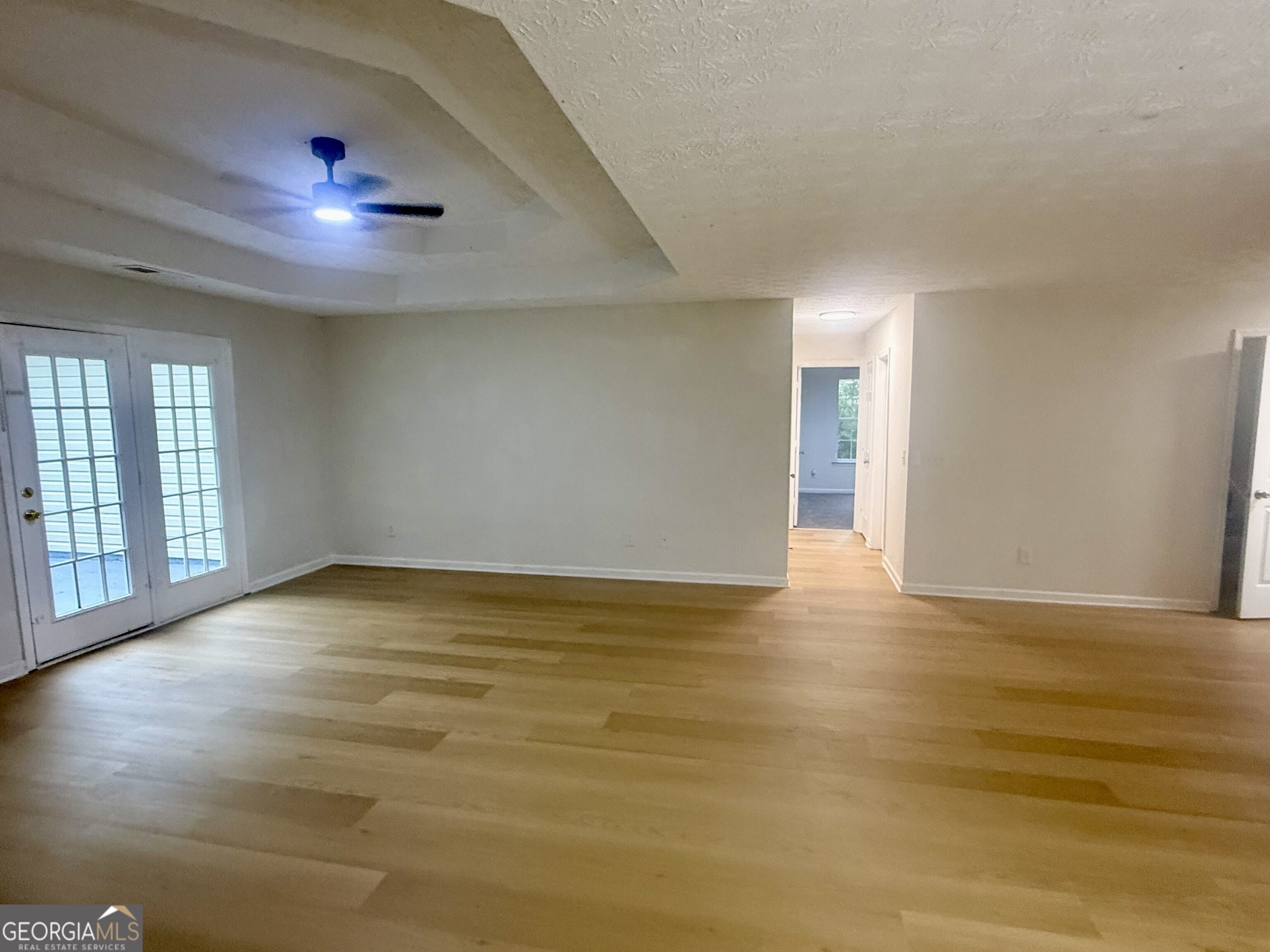 100 Chestnut Drive Property Photo 11