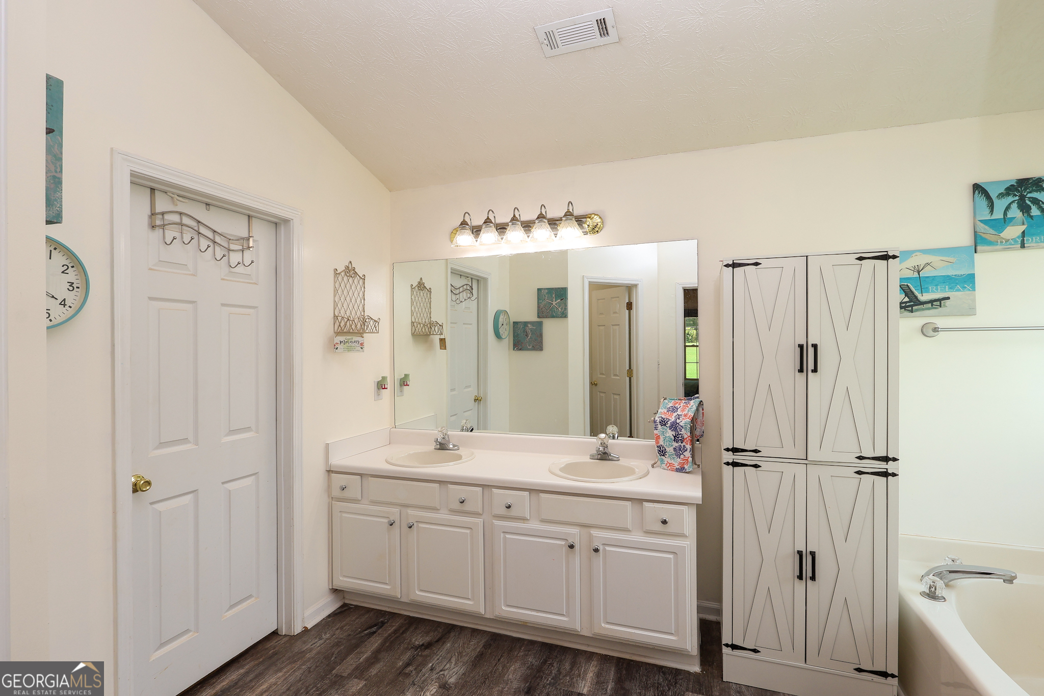 1319 Idlewood Court Property Photo 21