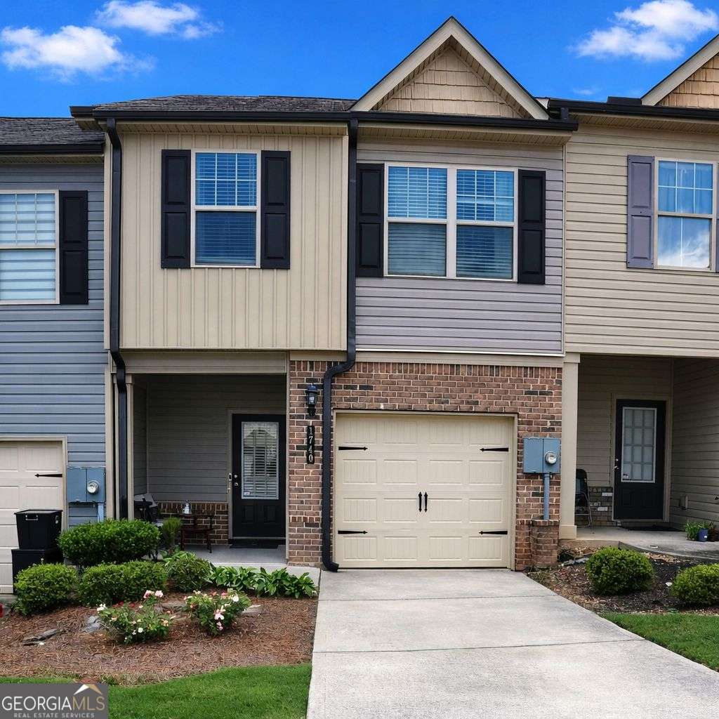 1740 Snapping Court Property Photo 1