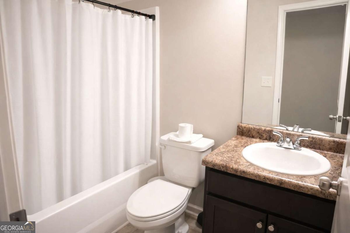 1740 Snapping Court Property Photo 15