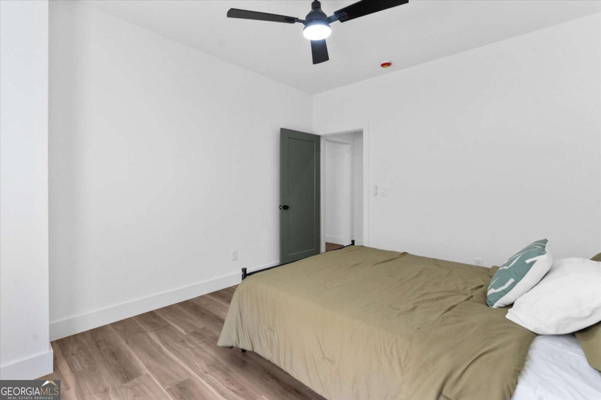 598 Formwalt Street Sw # B Property Photo 32