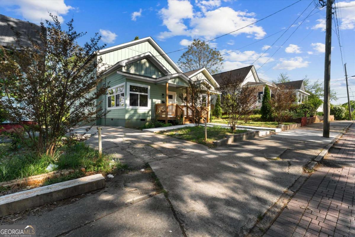 598 Formwalt Street Sw # B Property Photo 43