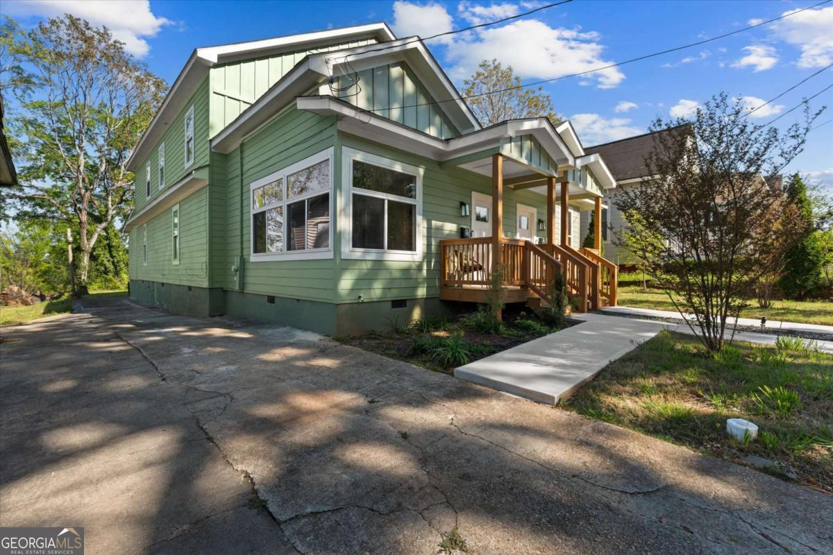 598 Formwalt Street Sw # B Property Photo 44