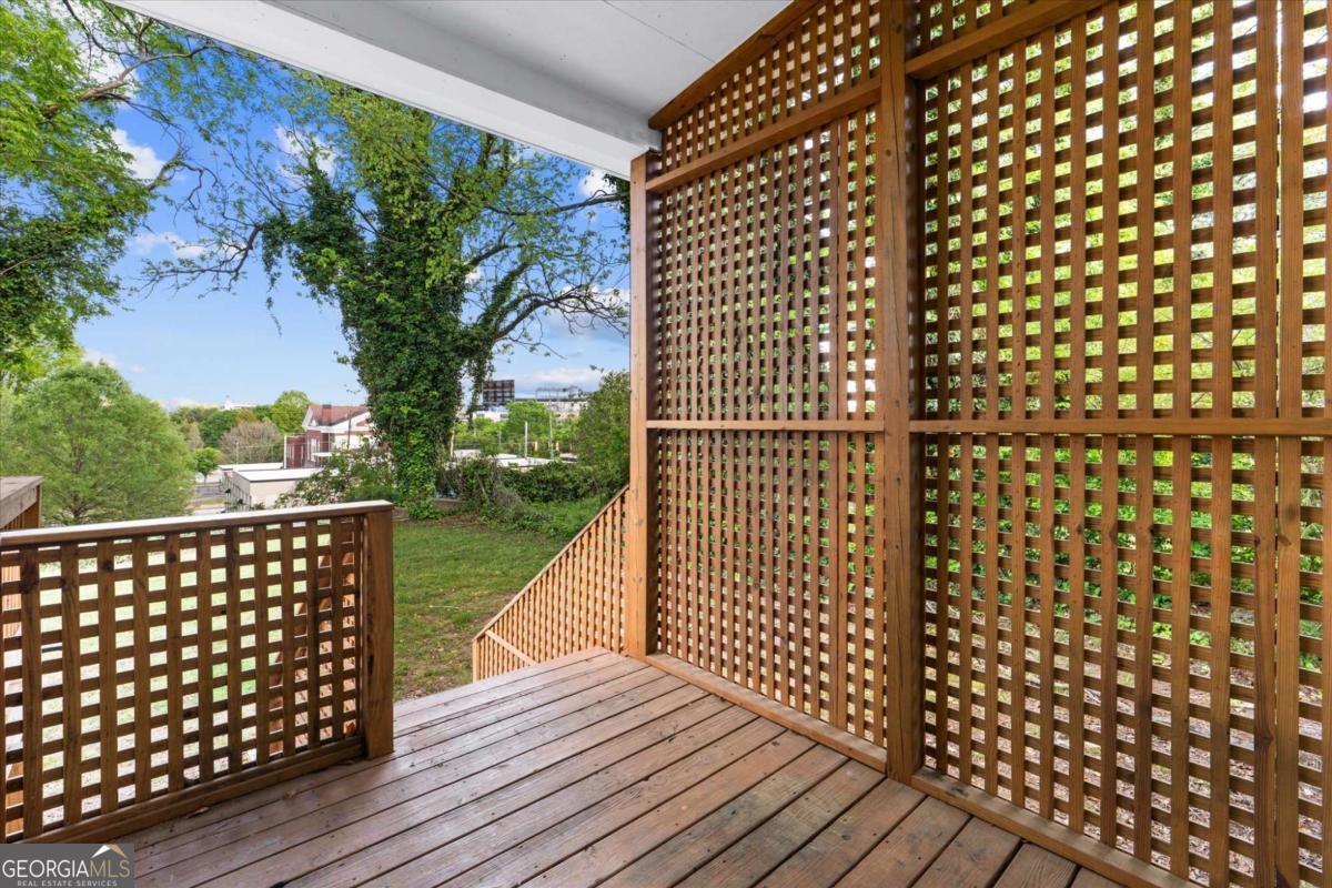 598 Formwalt Street Sw # B Property Photo 49