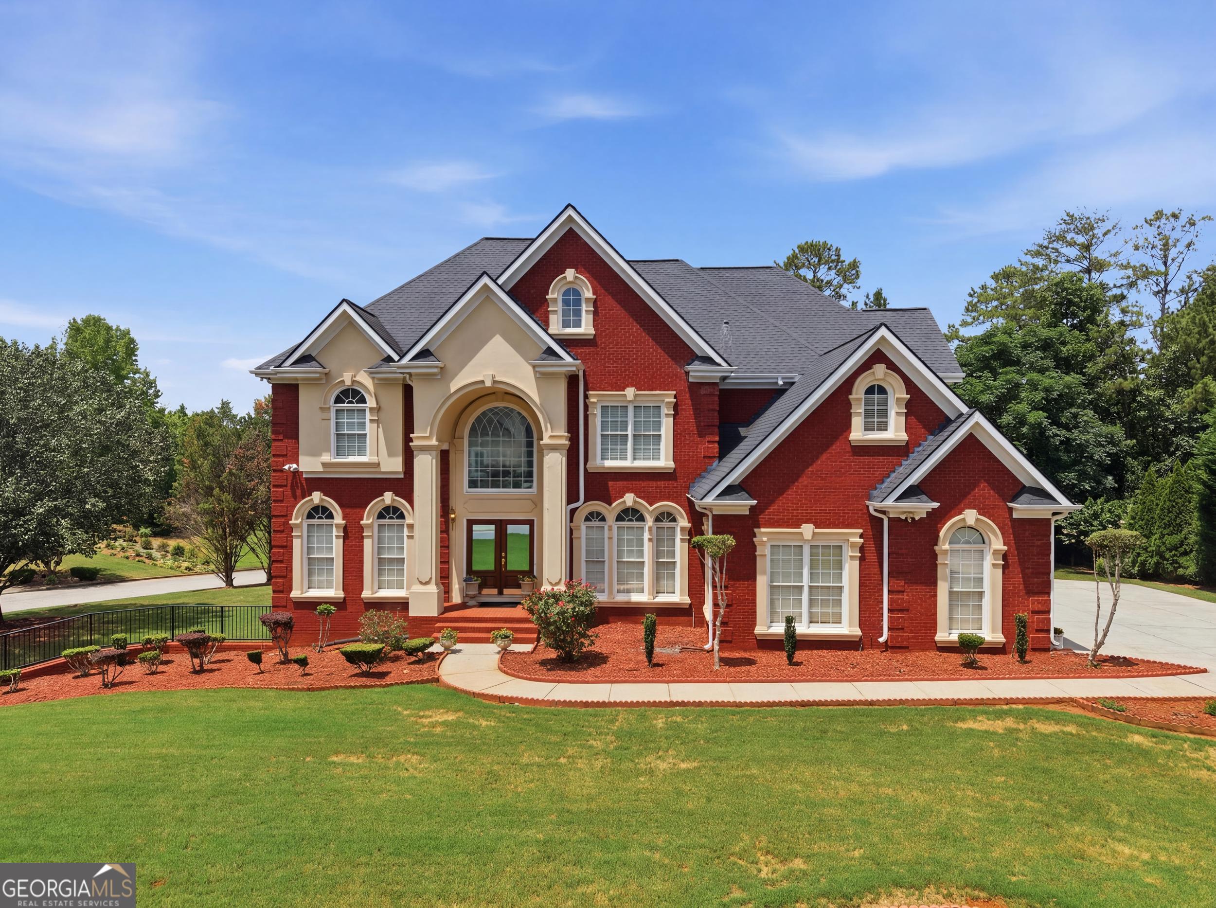 215 Fox Glove Drive