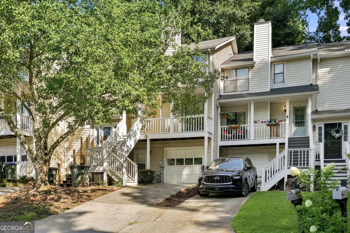 2226 Spring Walk Court