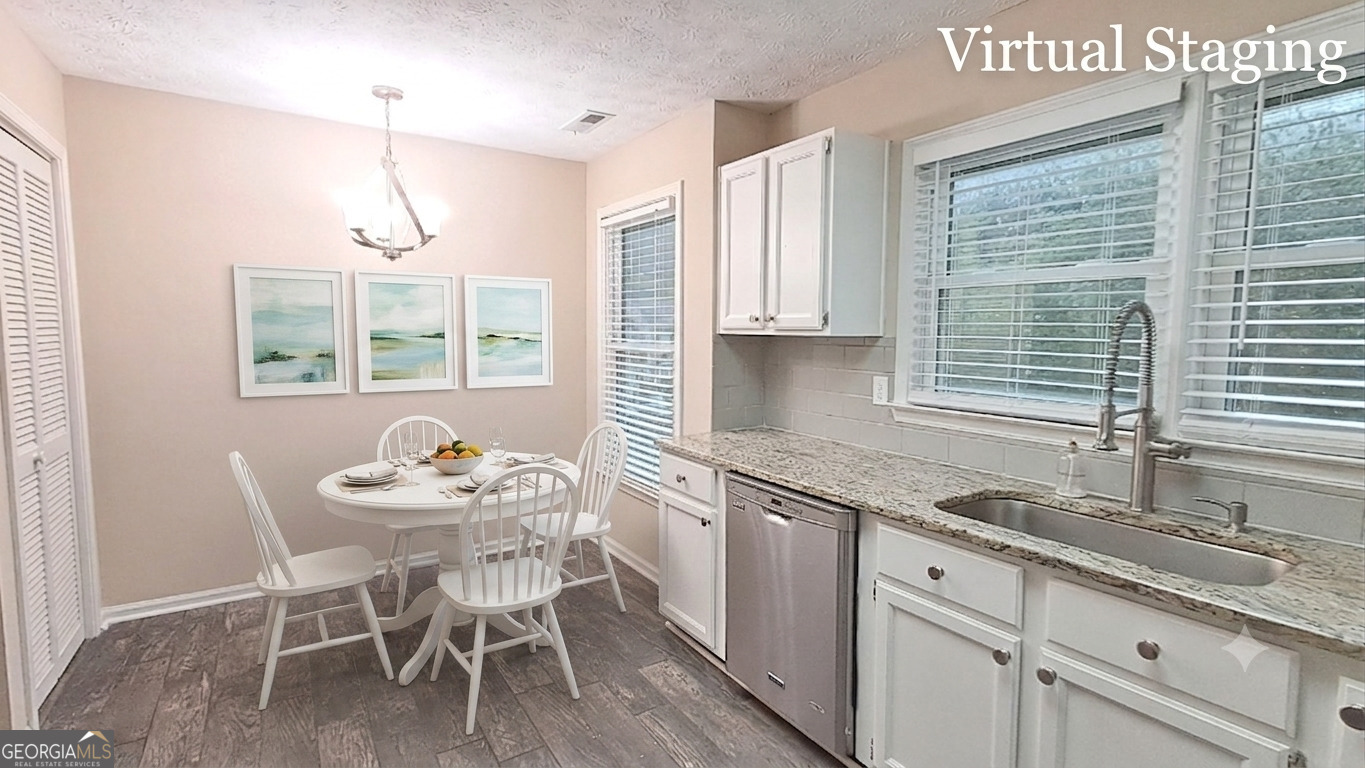 3024 Camden Way Property Photo 11