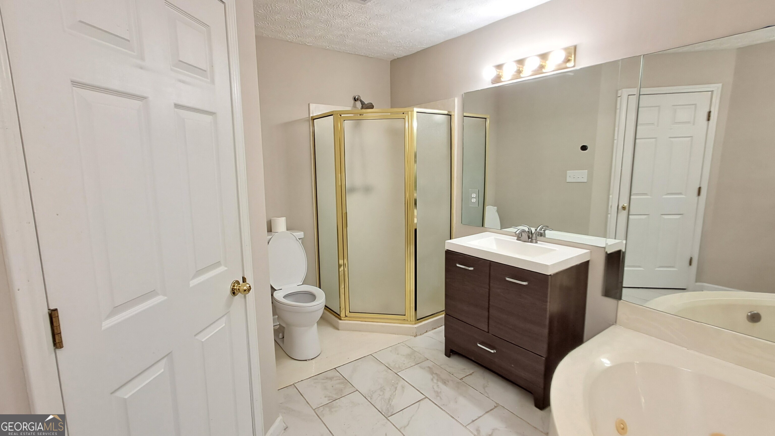3024 Camden Way Property Photo 13