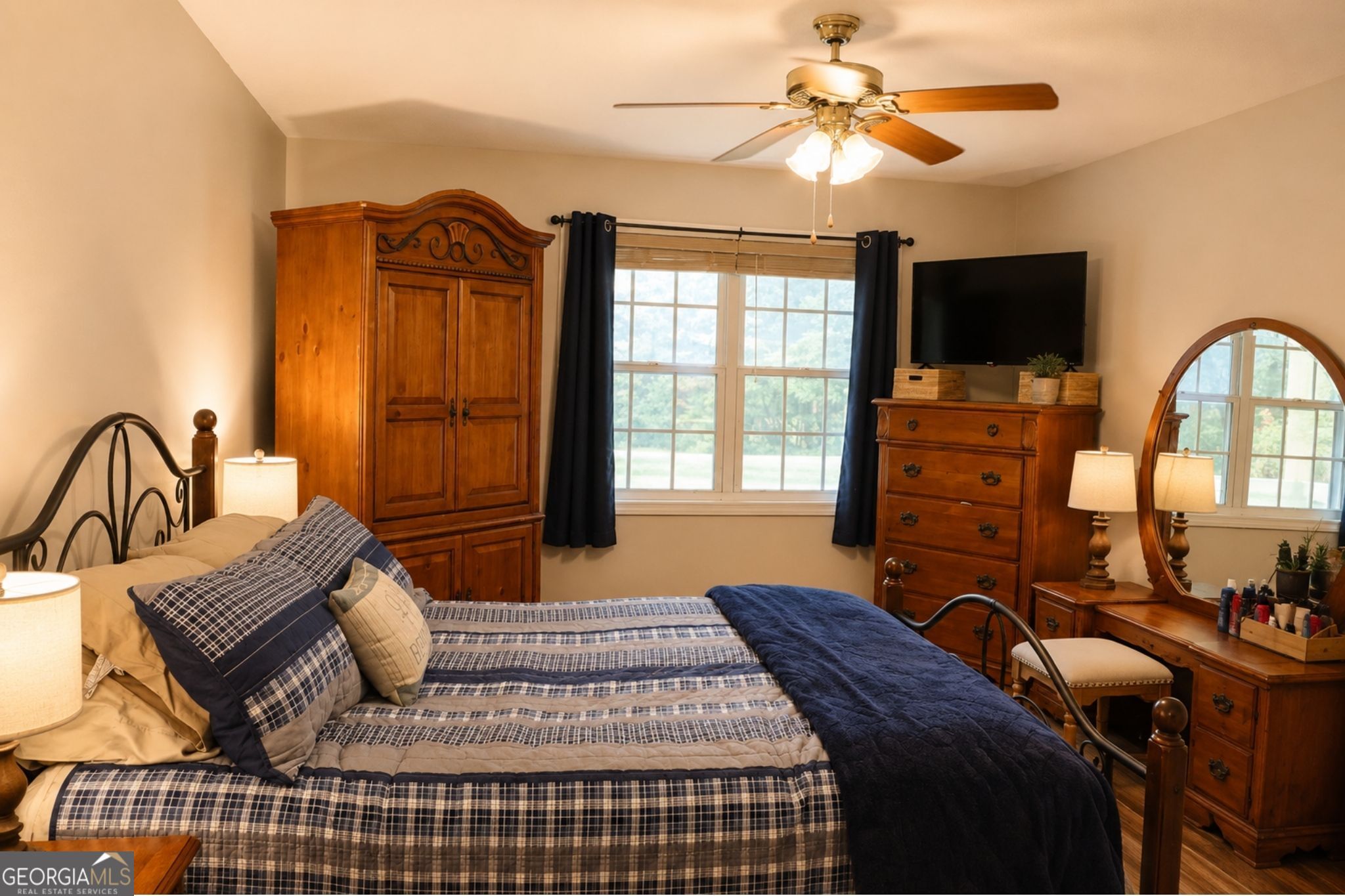 523 S River Drive Property Photo 20