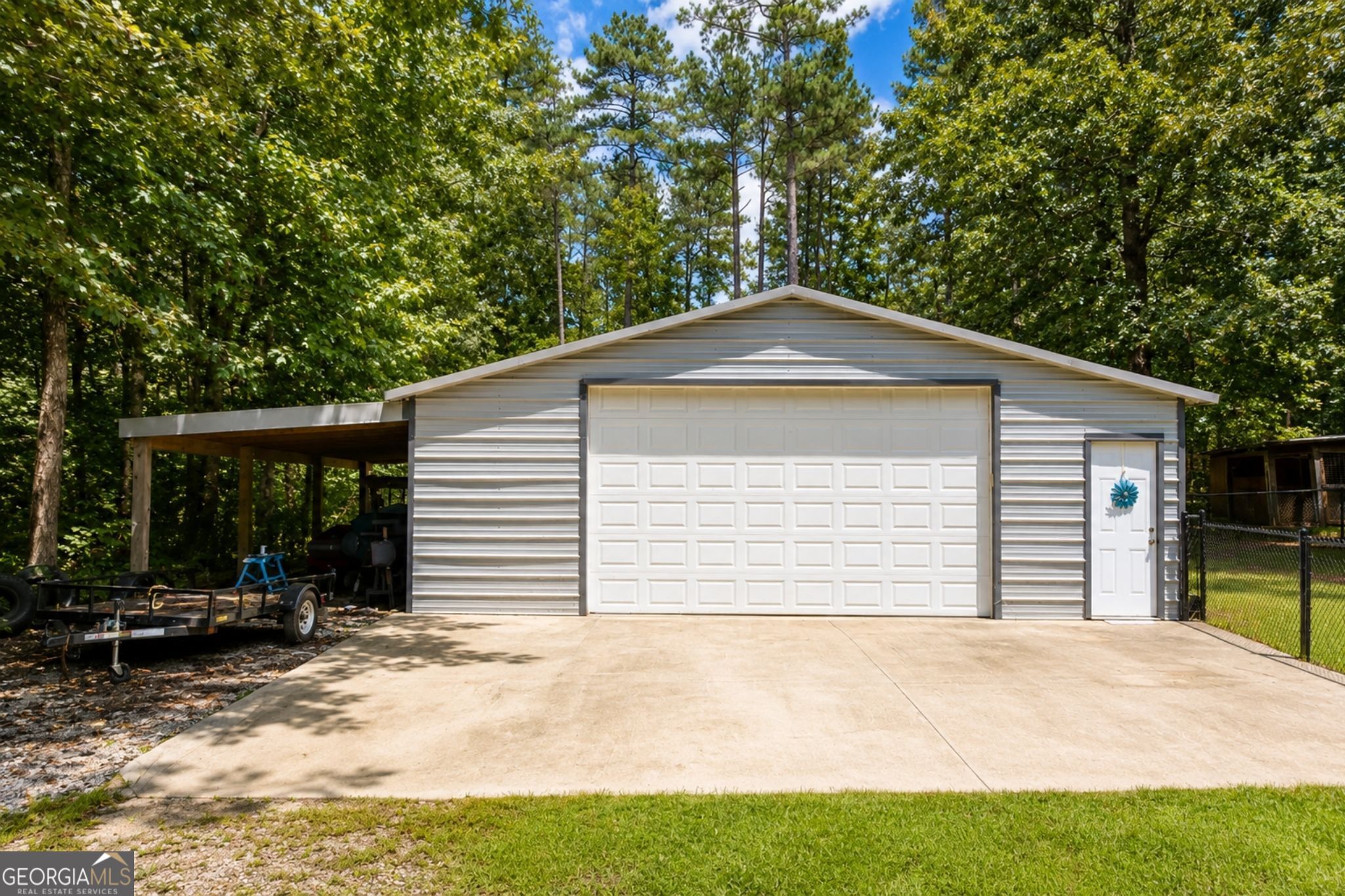 523 S River Drive Property Photo 38