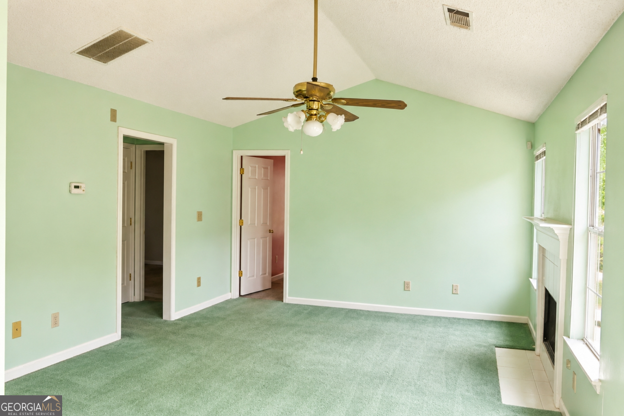 121 Samanthas Way Property Photo 3