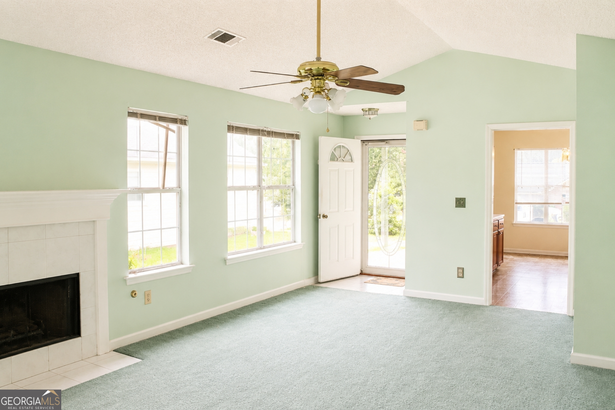 121 Samanthas Way Property Photo 6