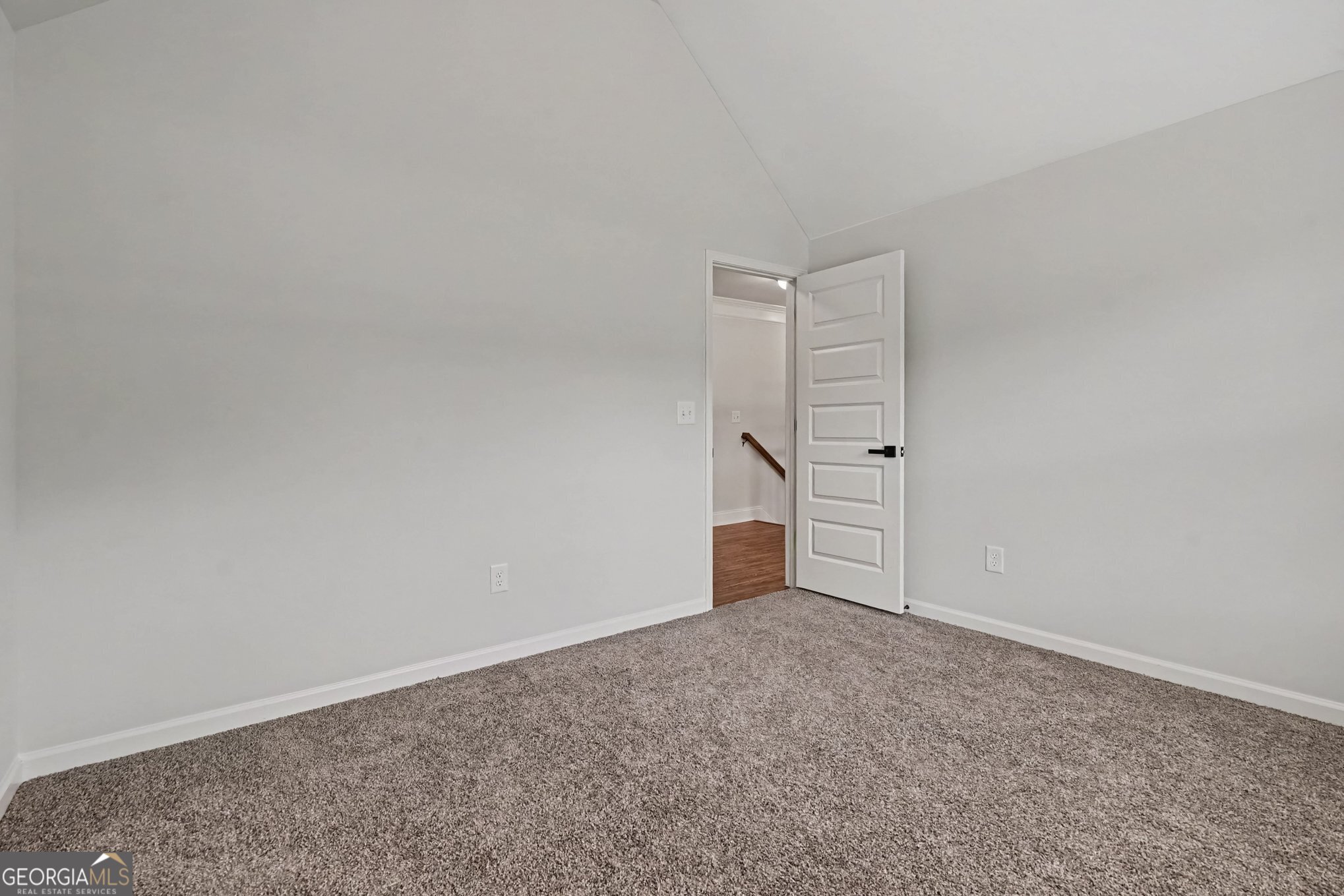 140 Wilson Drive Property Photo 9