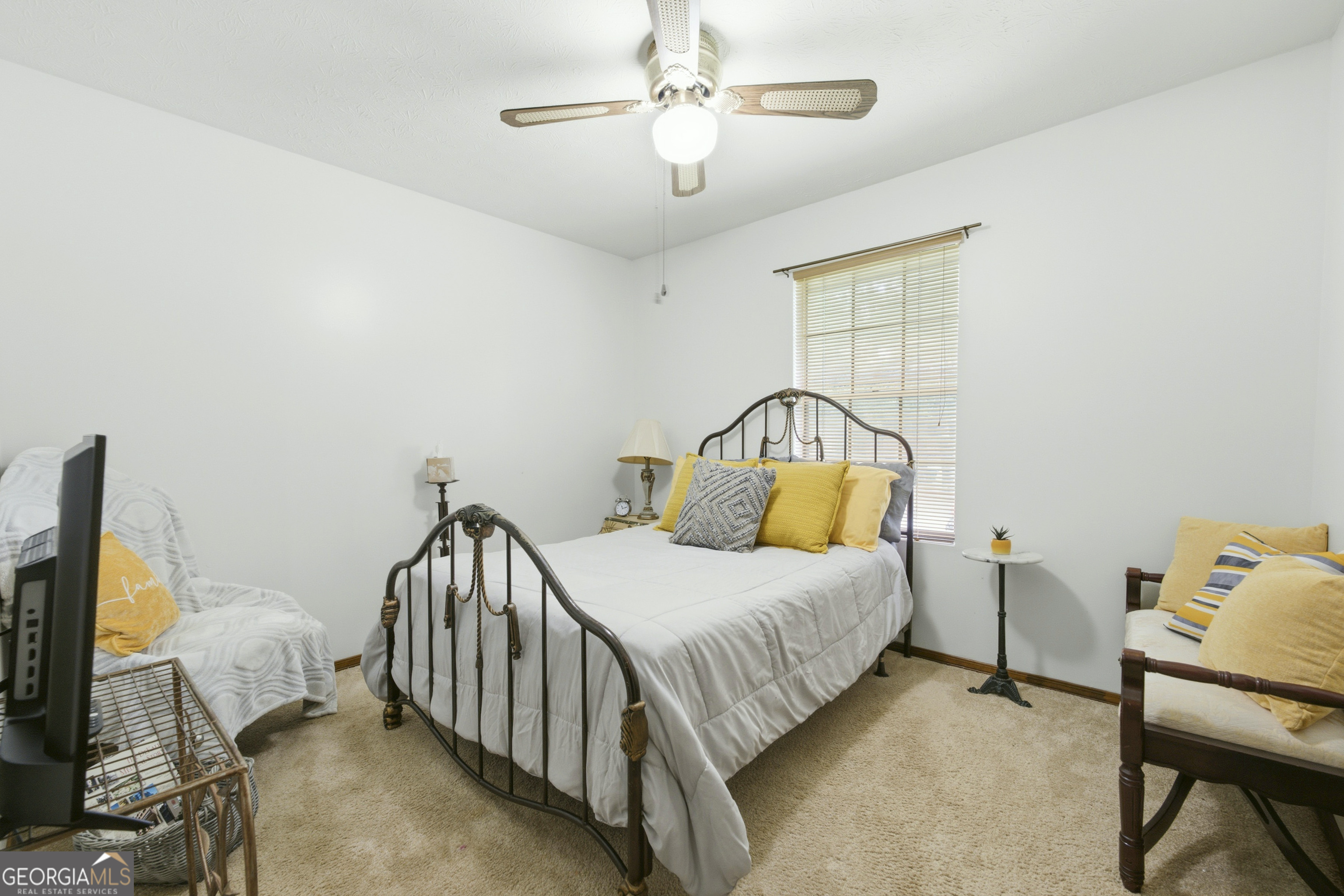 5560 Petite Point Property Photo 12