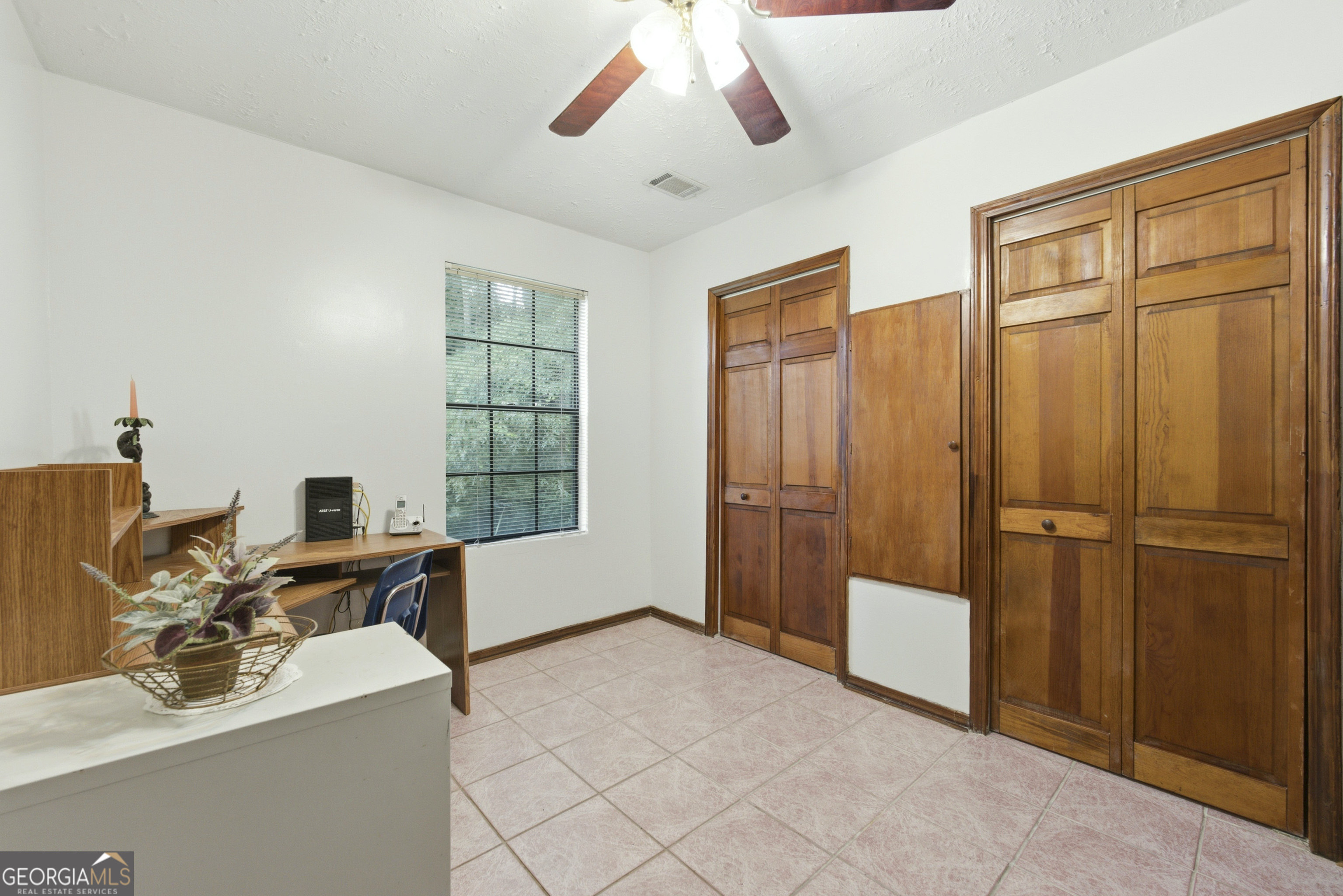 5560 Petite Point Property Photo 15