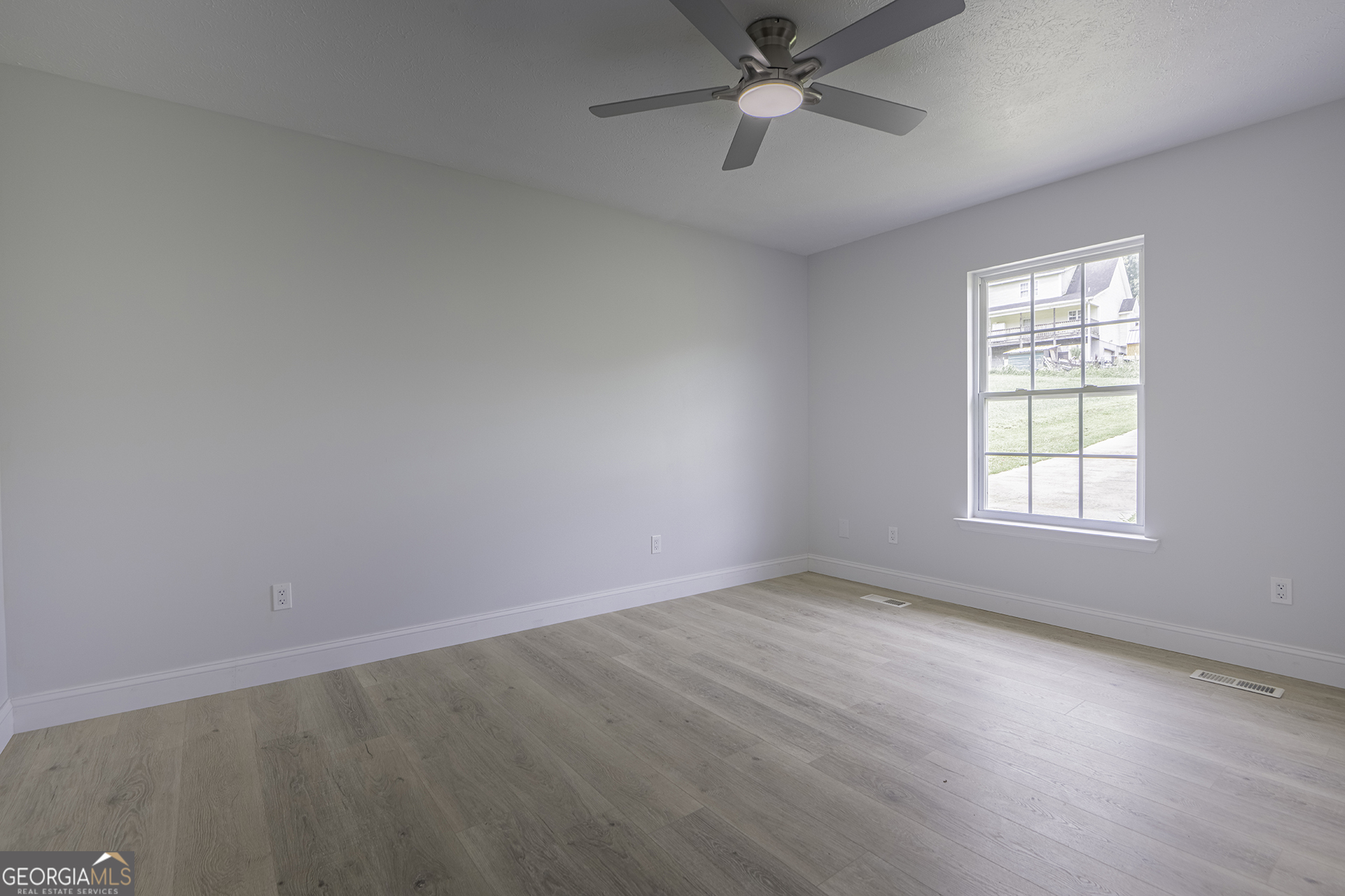 207 Millsap Road Property Photo 17