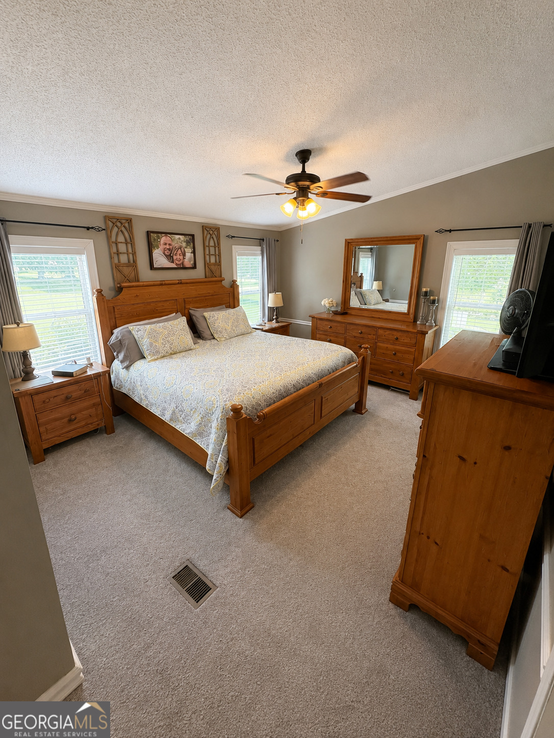 37 Elliott Road Property Photo 17