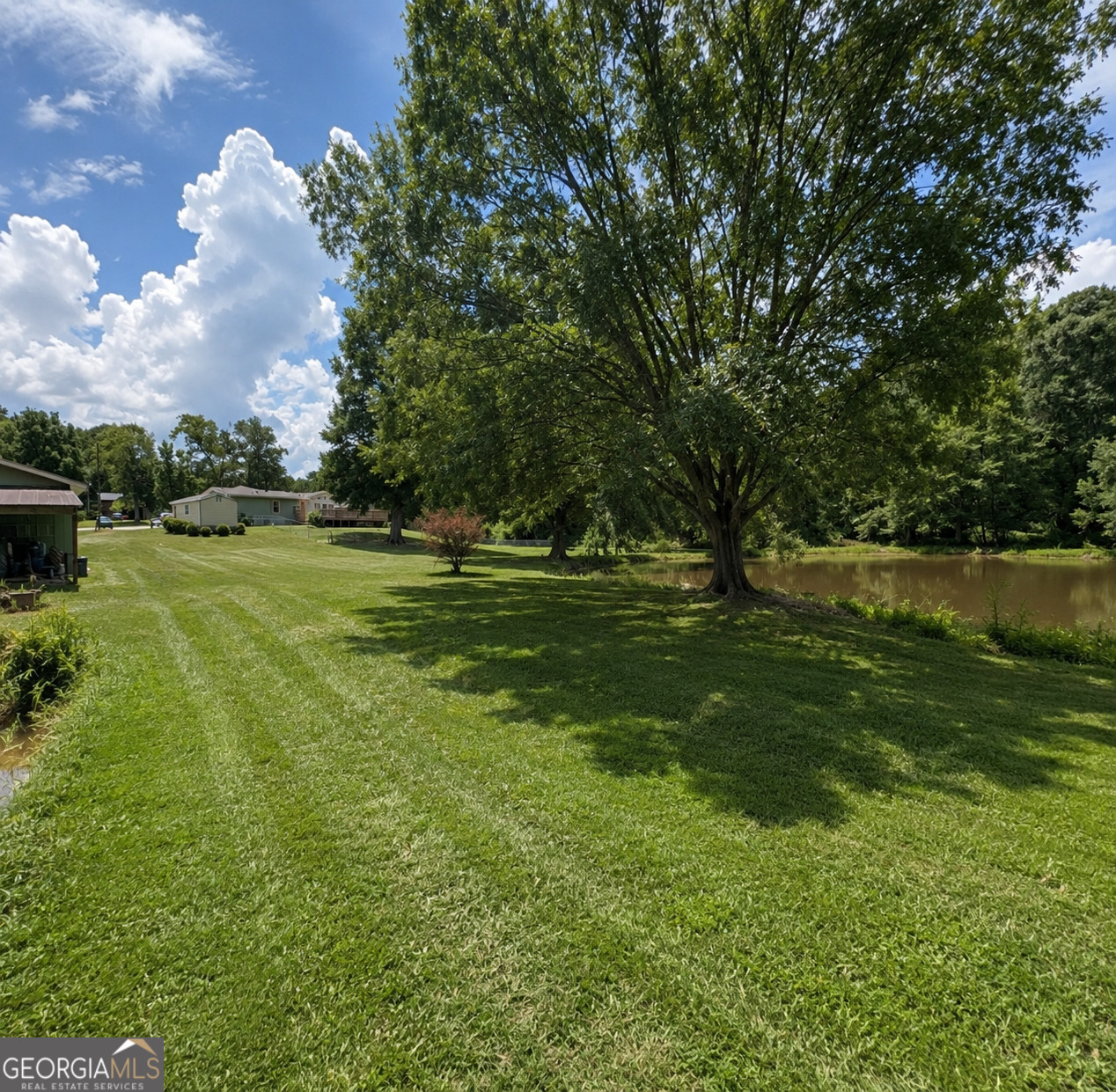 37 Elliott Road Property Photo 31