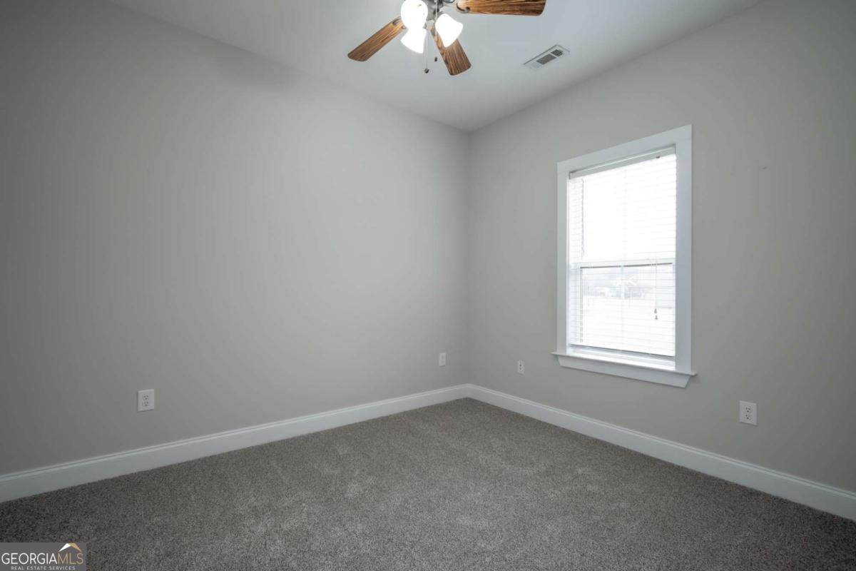 52 Willow Oak Circle Property Photo 33