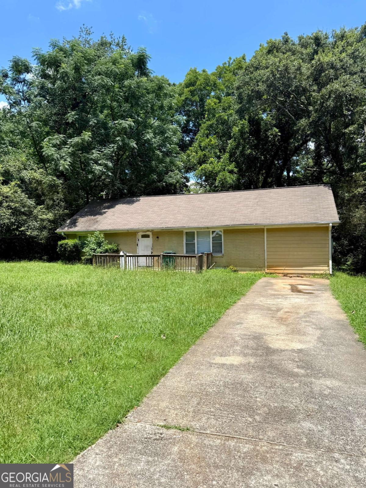 4244 Canby Lane Property Photo 1