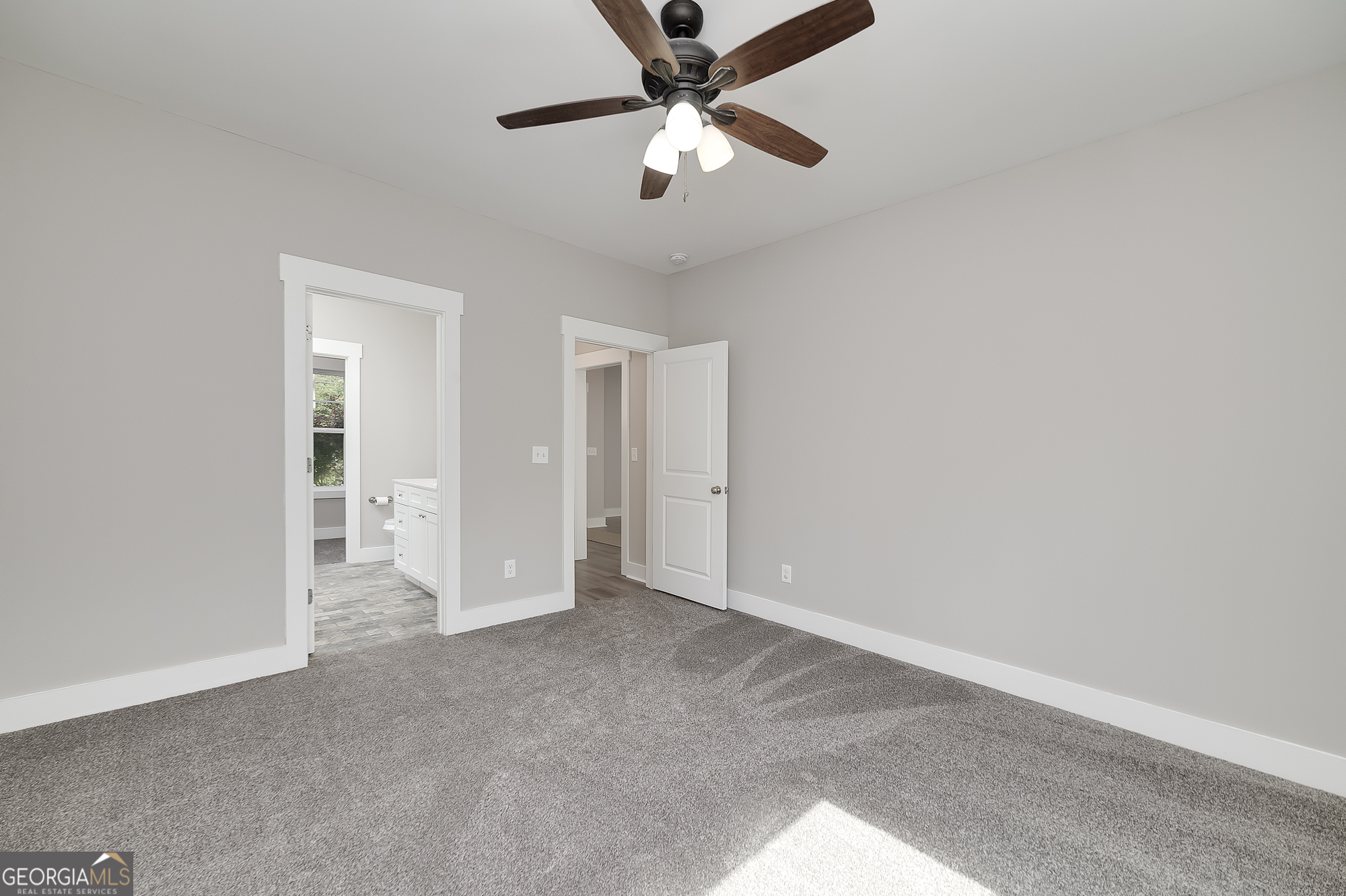 219 Hamilton Road Property Photo 17